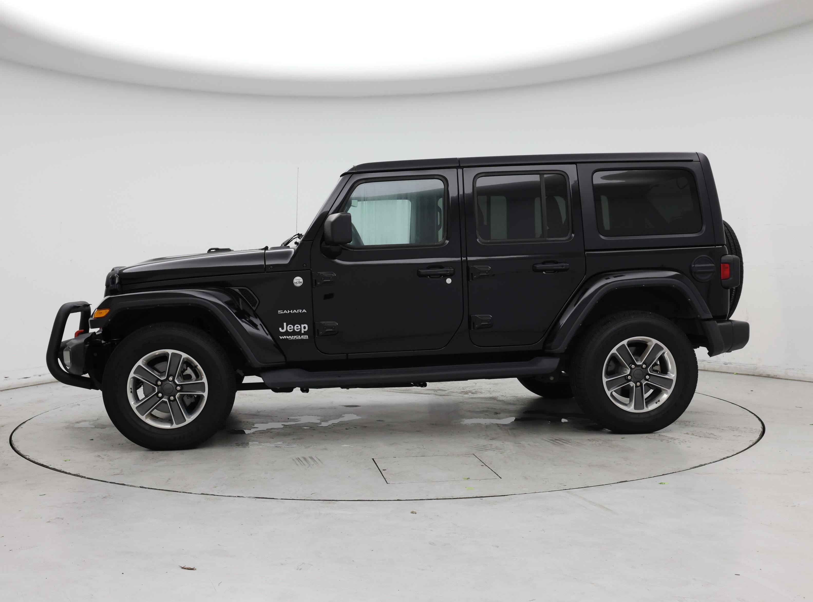 Thumbnail: 2022 Jeep Wrangler - 3
