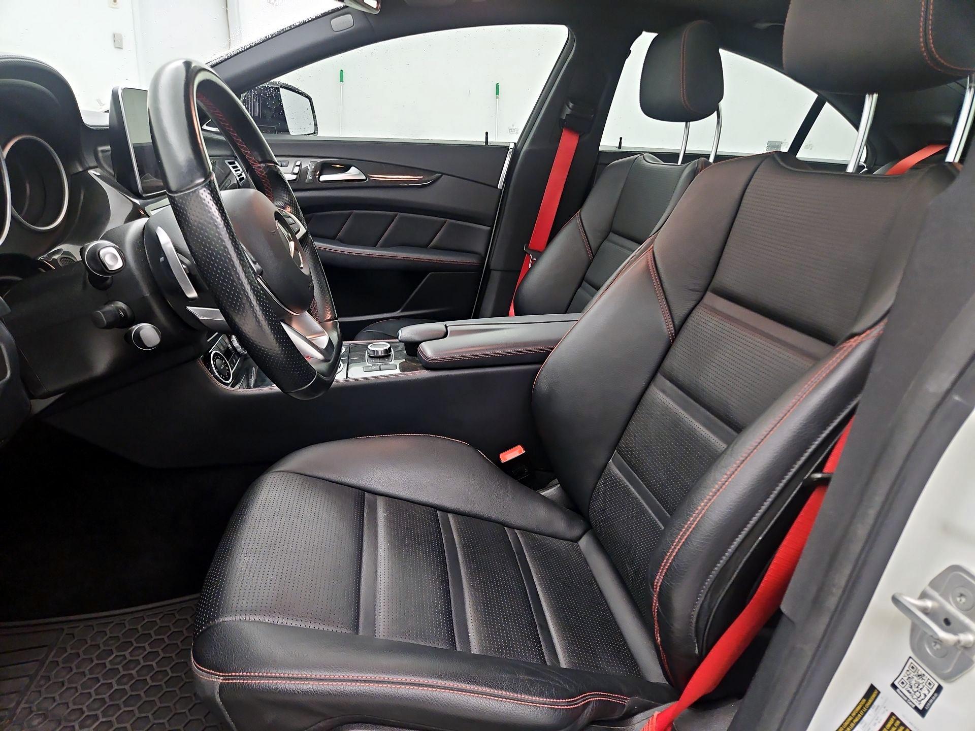 Thumbnail: 2016 Mercedes-Benz CLS - 11