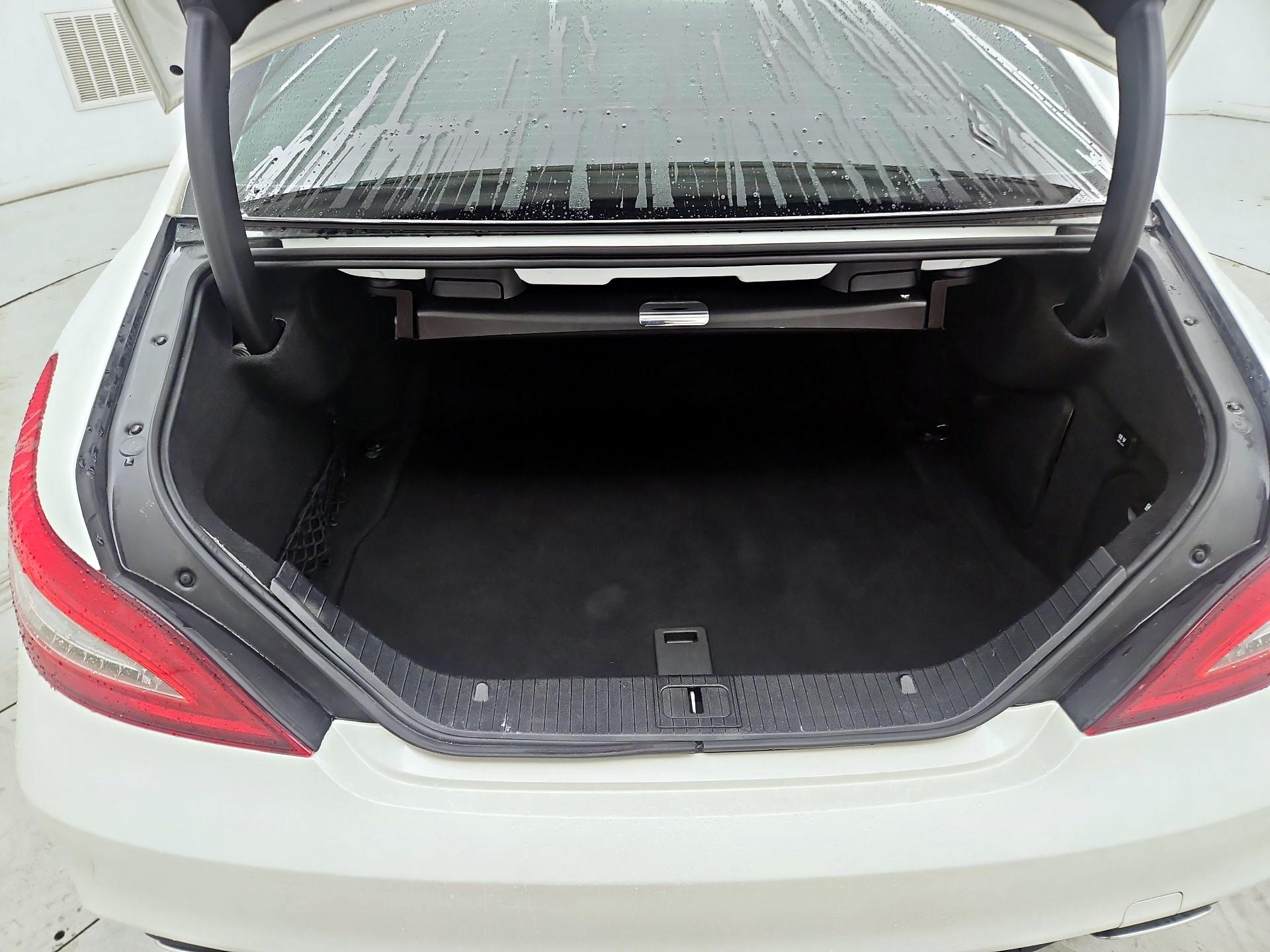 Thumbnail: 2016 Mercedes-Benz CLS - 20