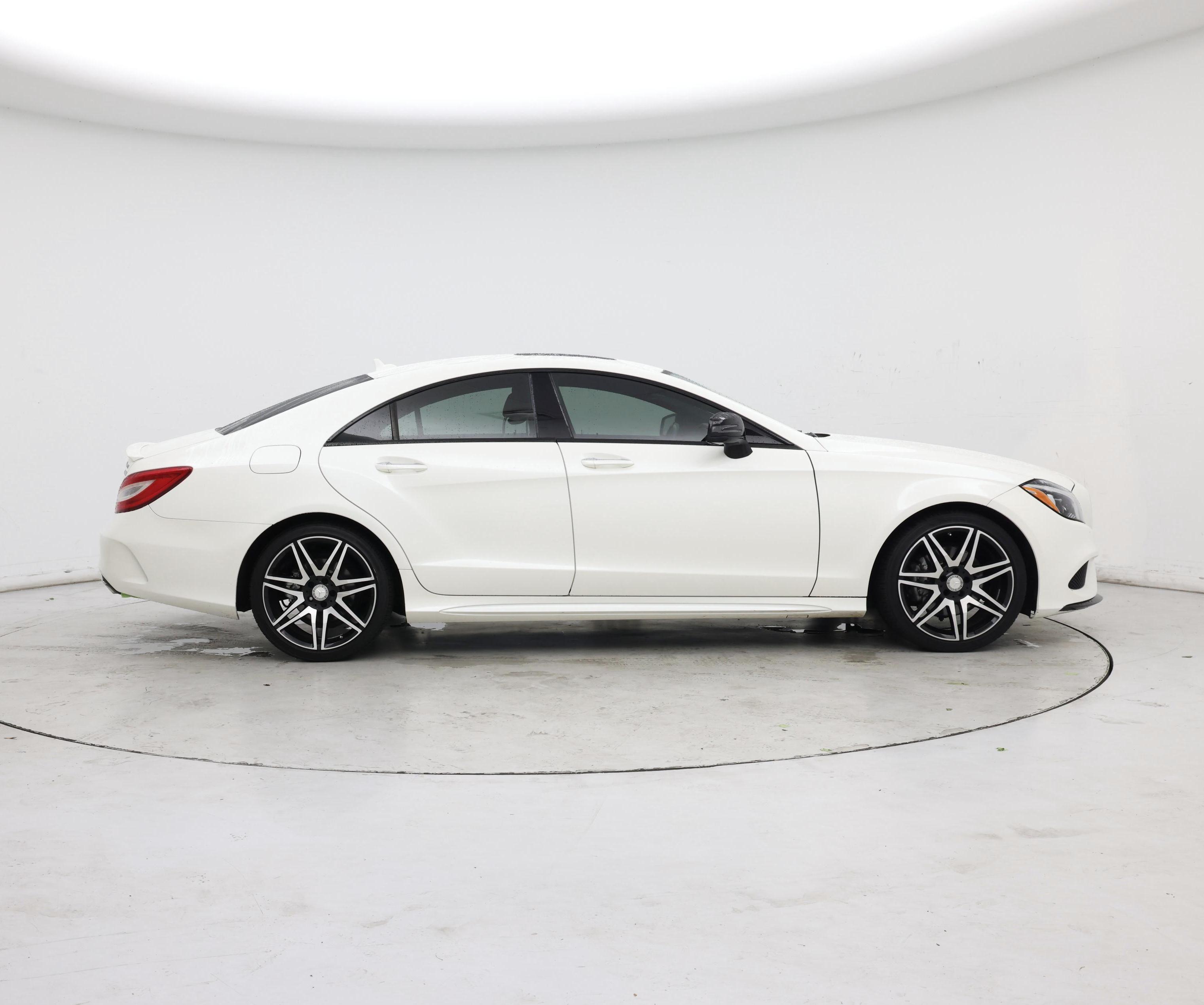 Thumbnail: 2016 Mercedes-Benz CLS - 7