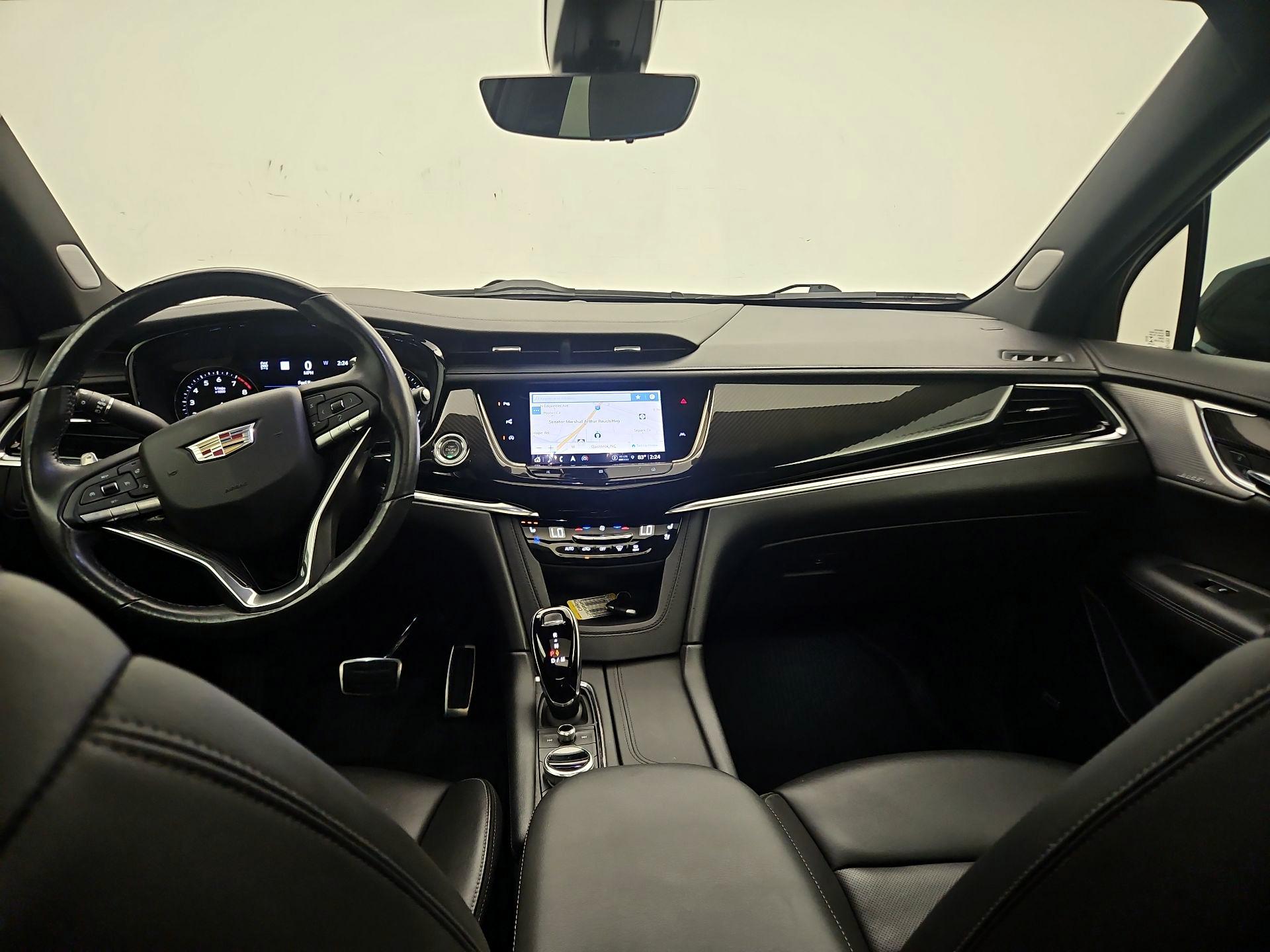 Thumbnail: 2021 Cadillac XT6 - 9