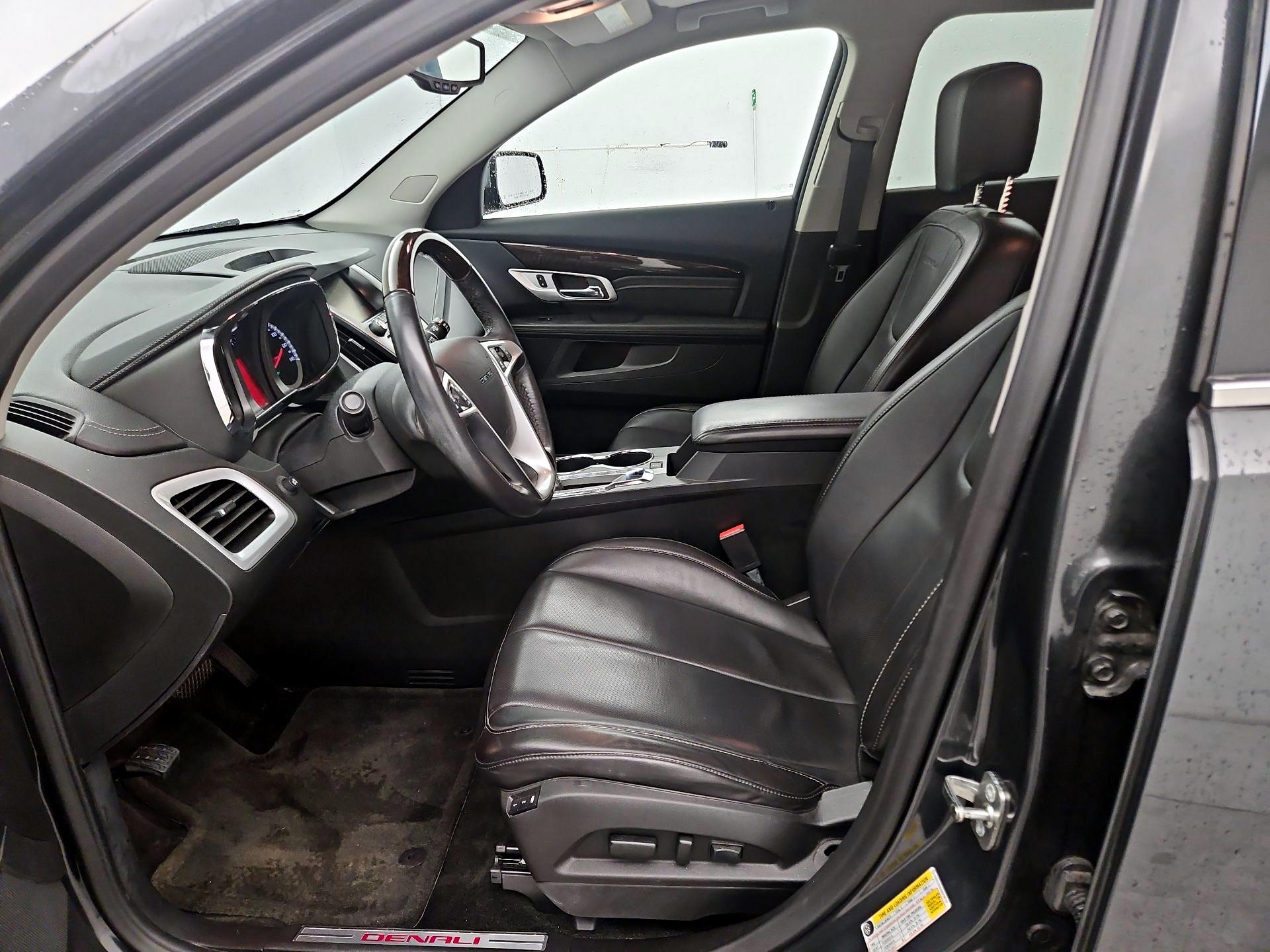 Thumbnail: 2017 GMC Terrain - 11