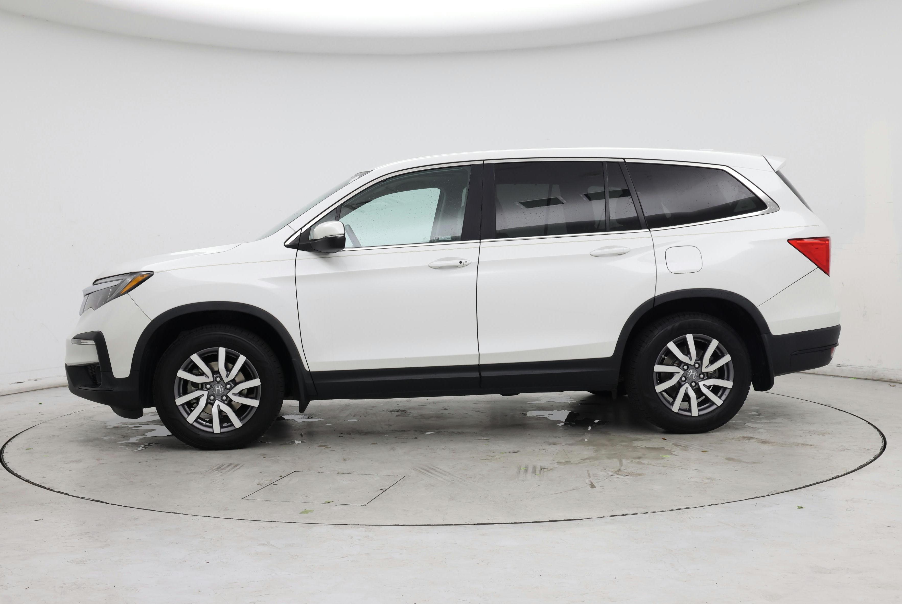 Thumbnail: 2020 Honda Pilot - 3