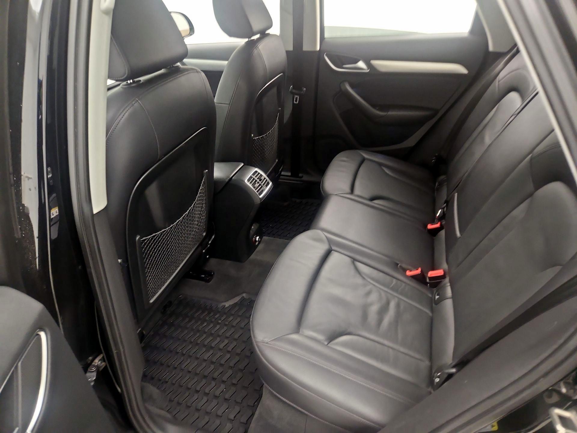 Thumbnail: 2016 Audi Q3 - 18