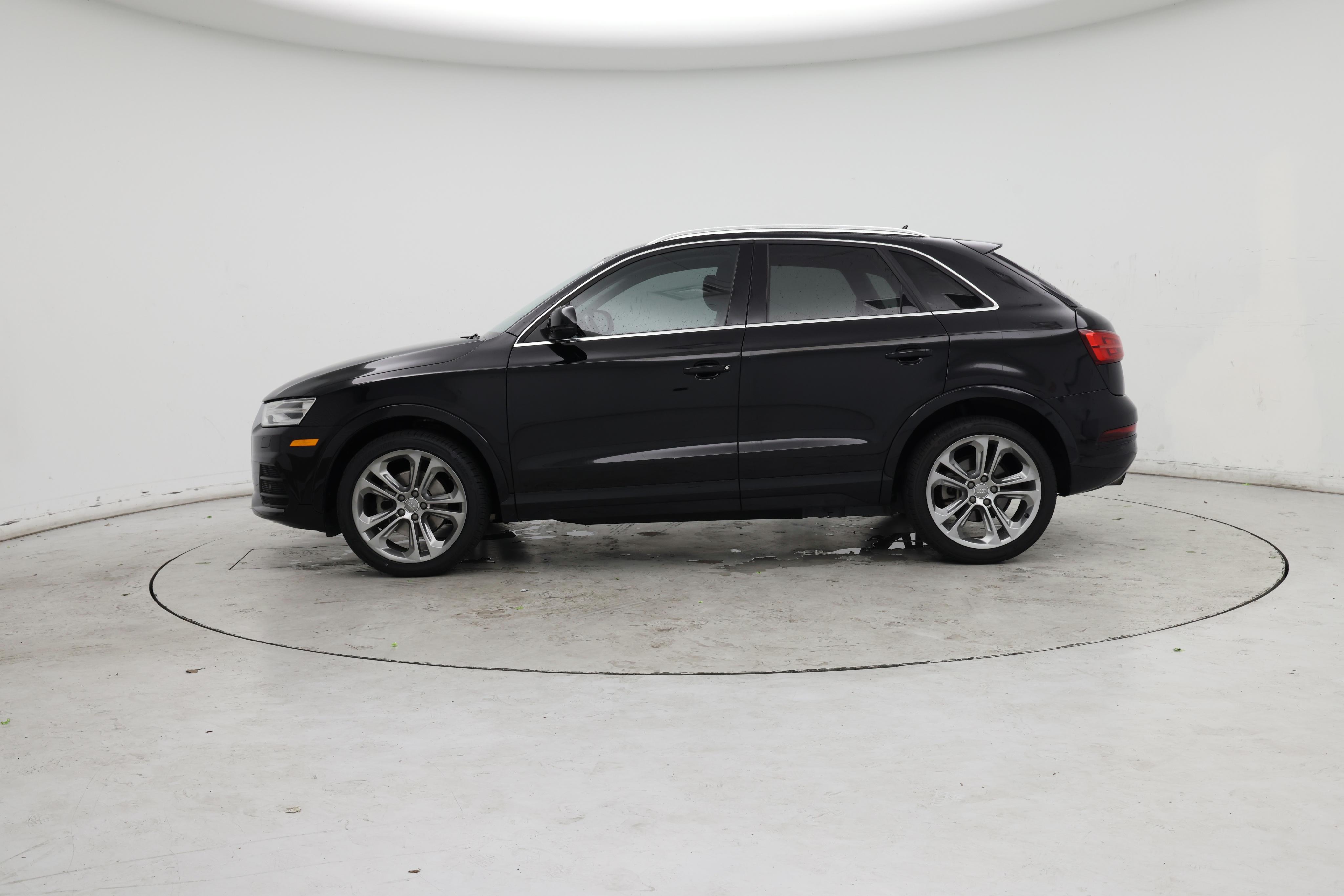Thumbnail: 2016 Audi Q3 - 3