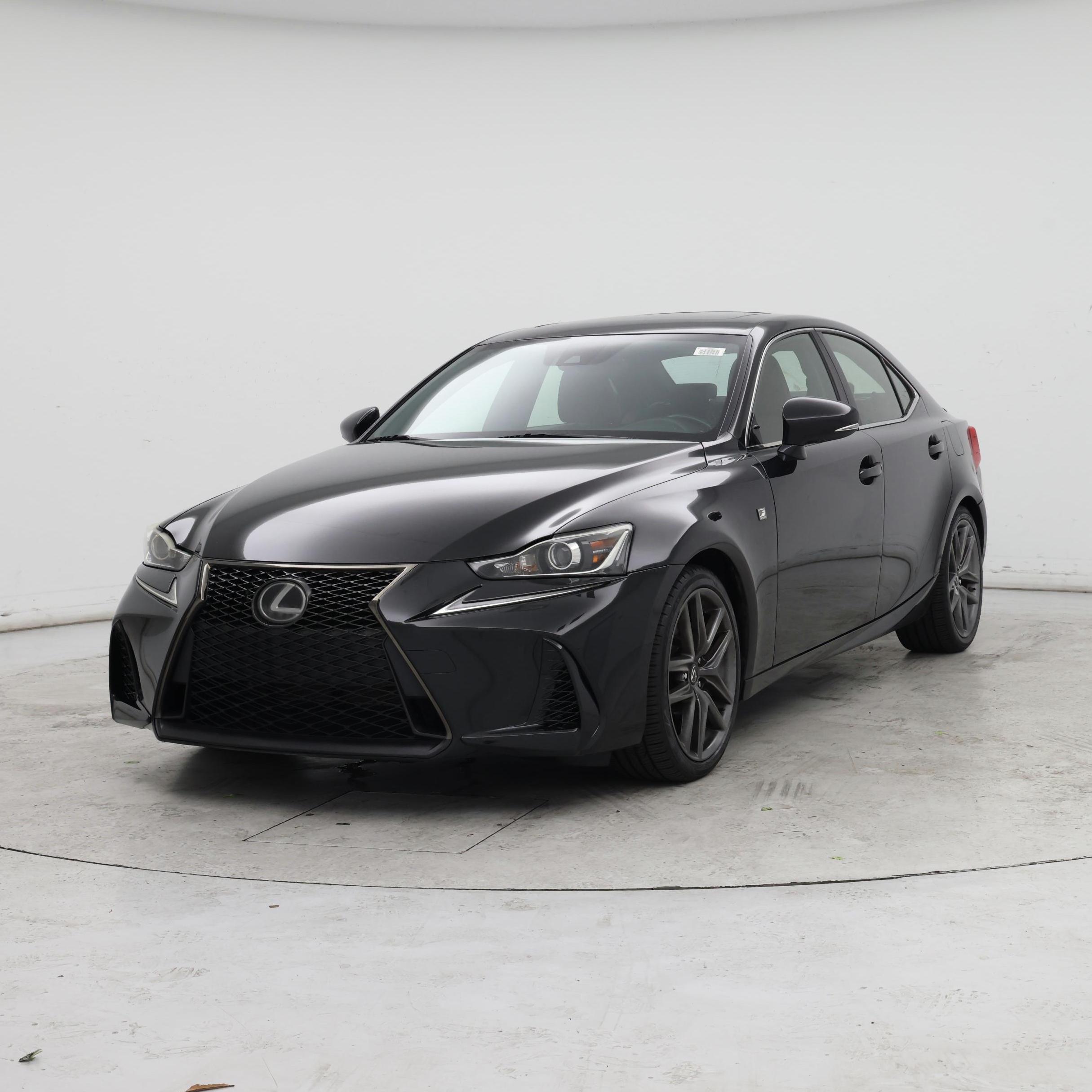 Thumbnail: 2017 Lexus IS - 4