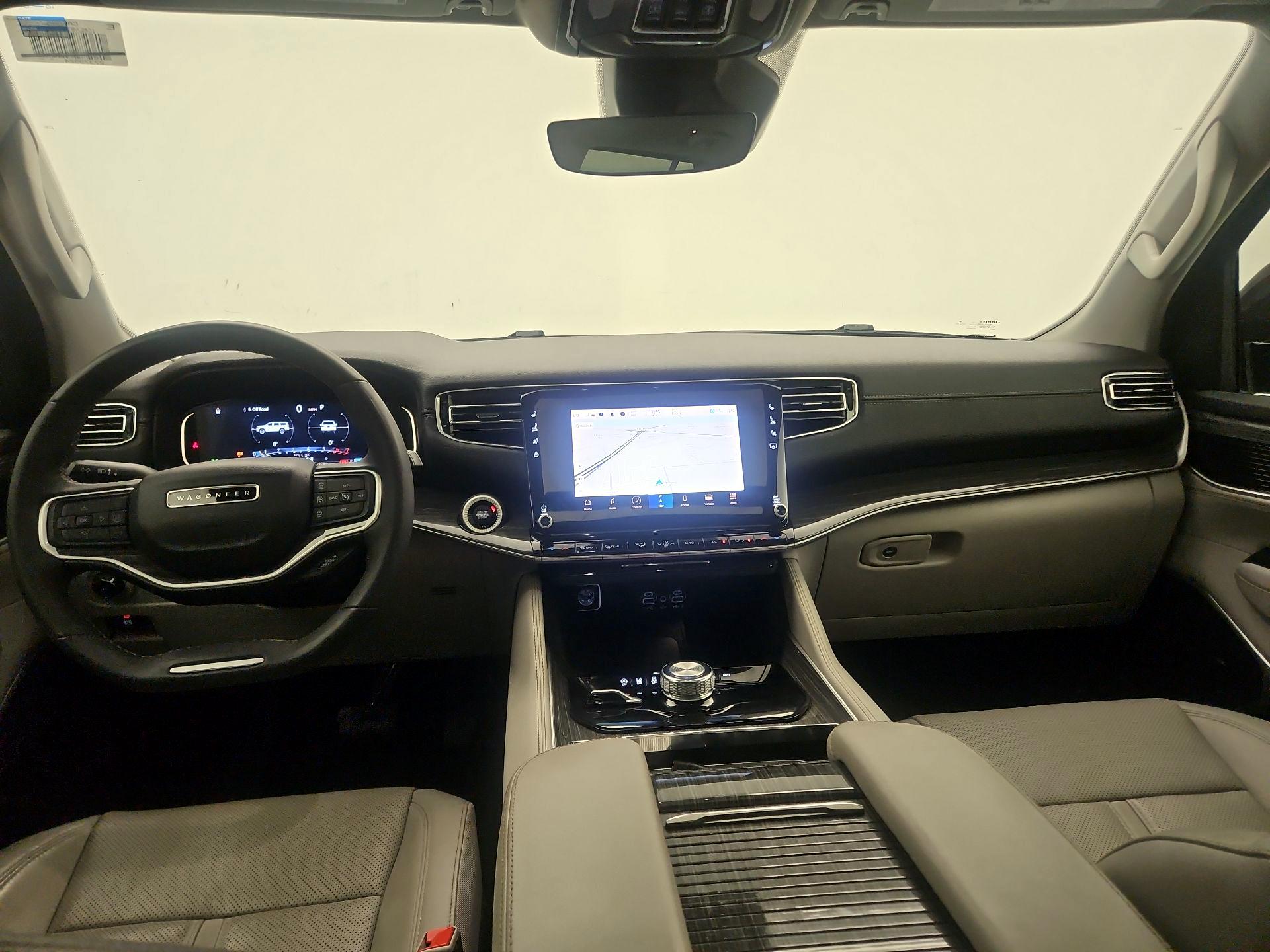 Thumbnail: 2022 Jeep Wagoneer - 9