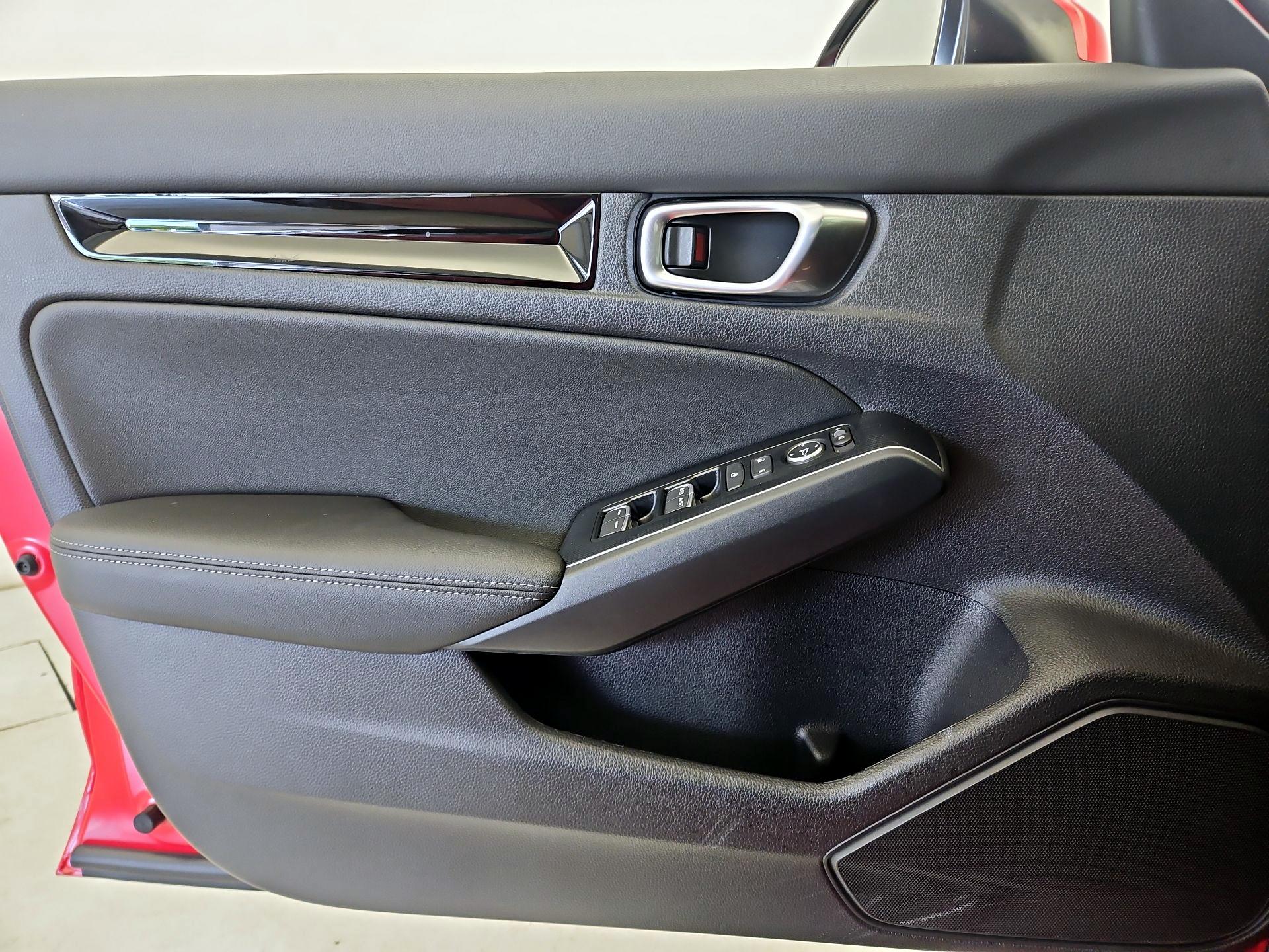 Thumbnail: 2024 Honda Civic - 12