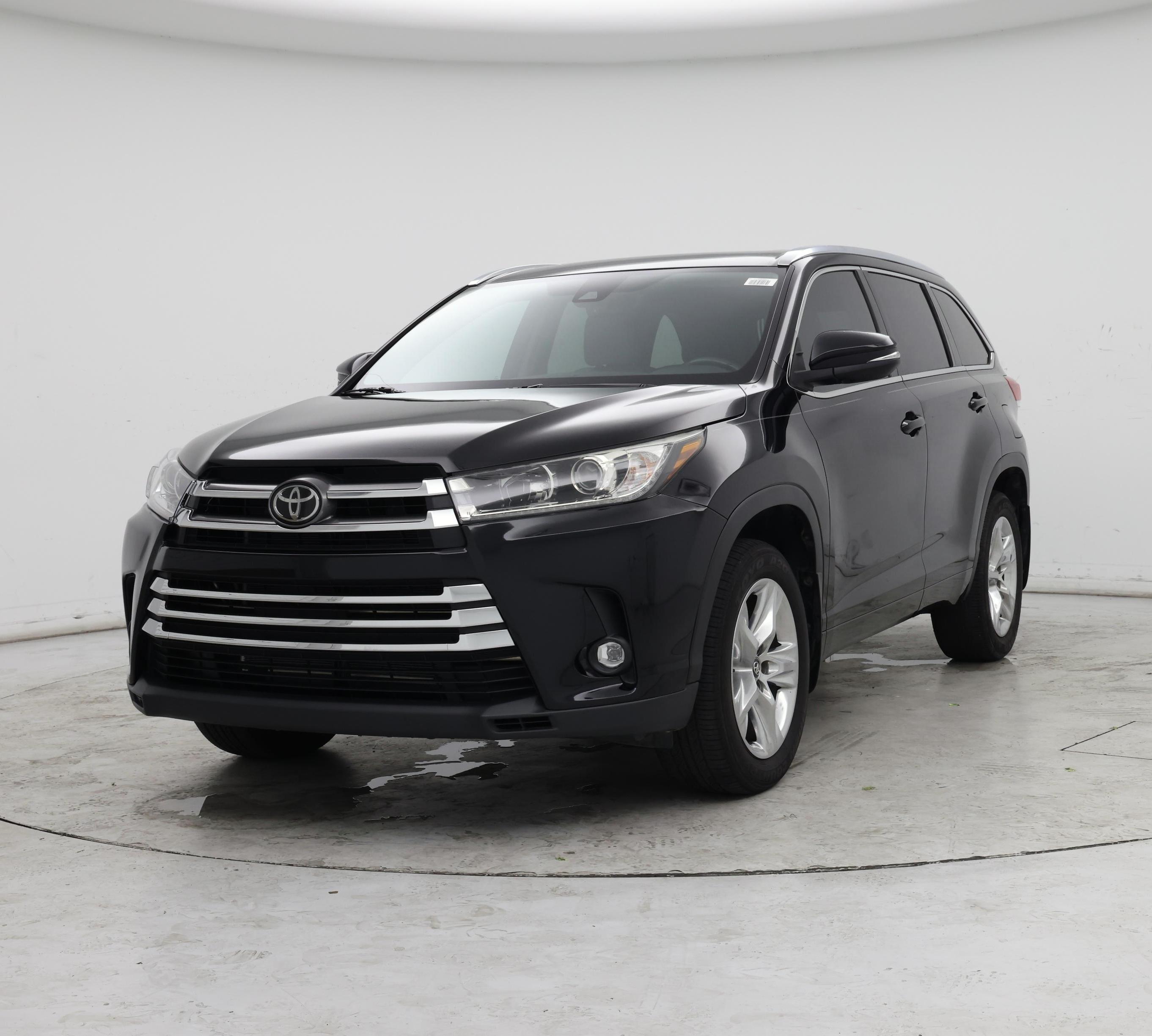 Thumbnail: 2019 Toyota Highlander - 4