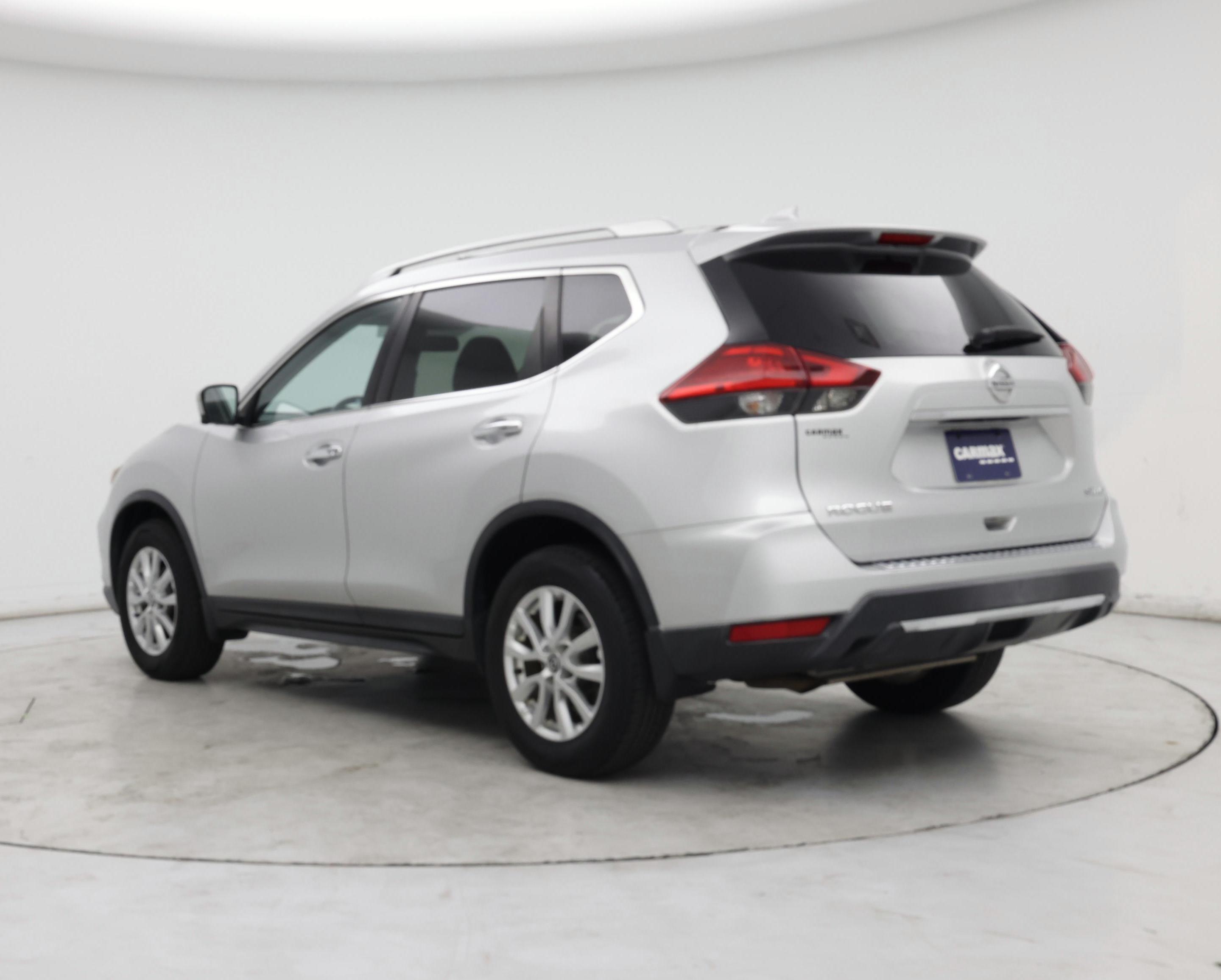 Thumbnail: 2017 Nissan Rogue - 2