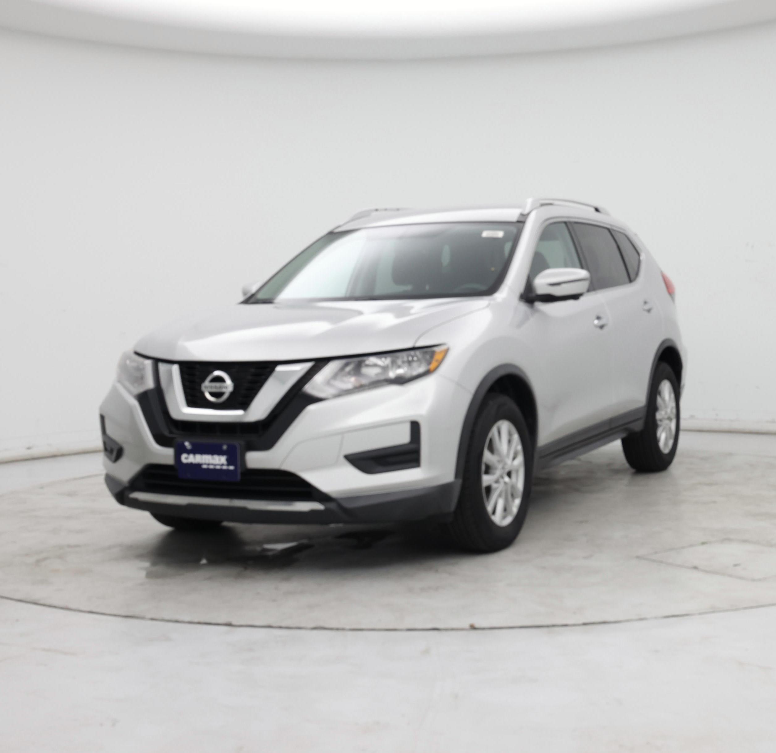 Thumbnail: 2017 Nissan Rogue - 4