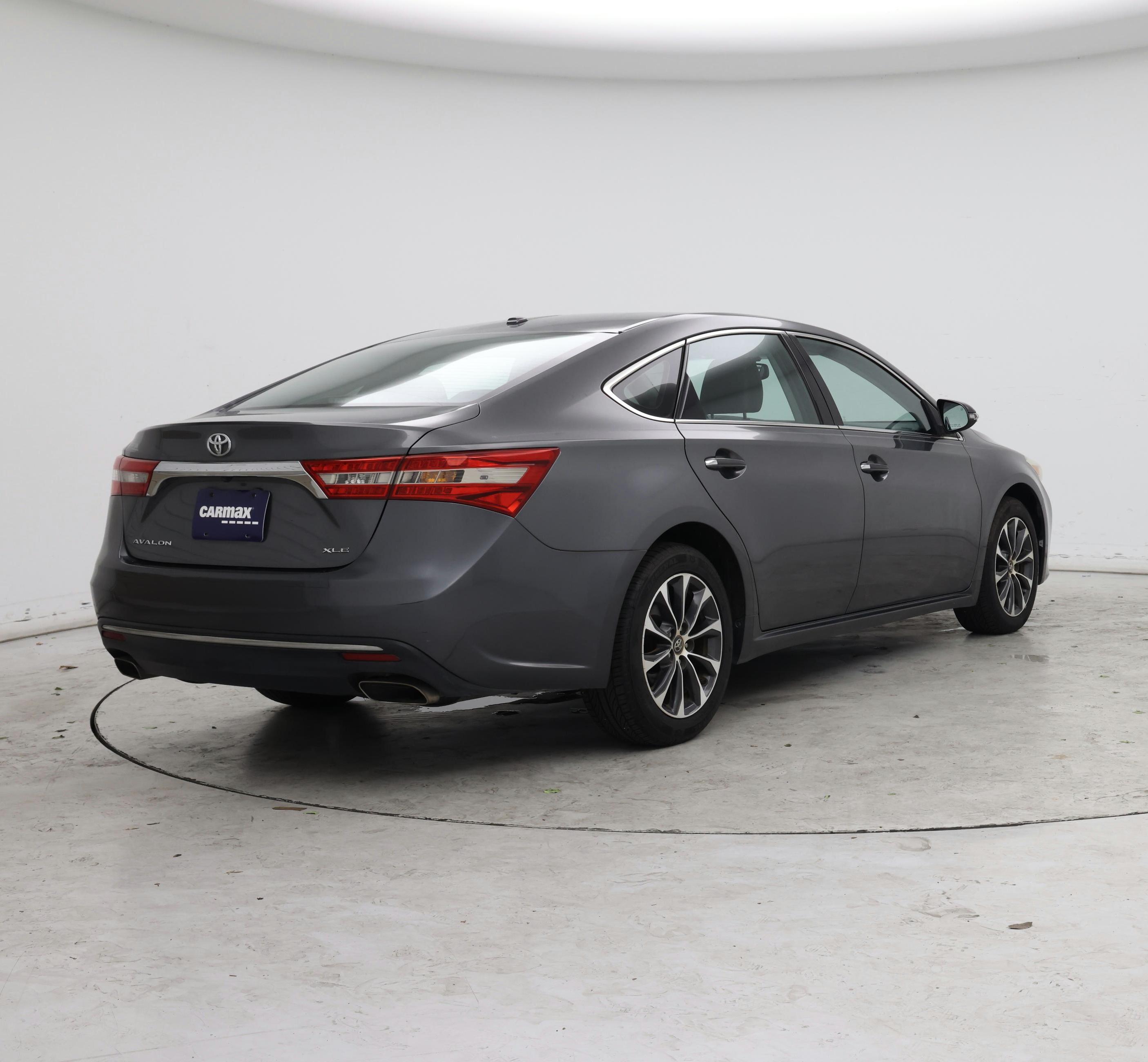 Thumbnail: 2016 Toyota Avalon - 8