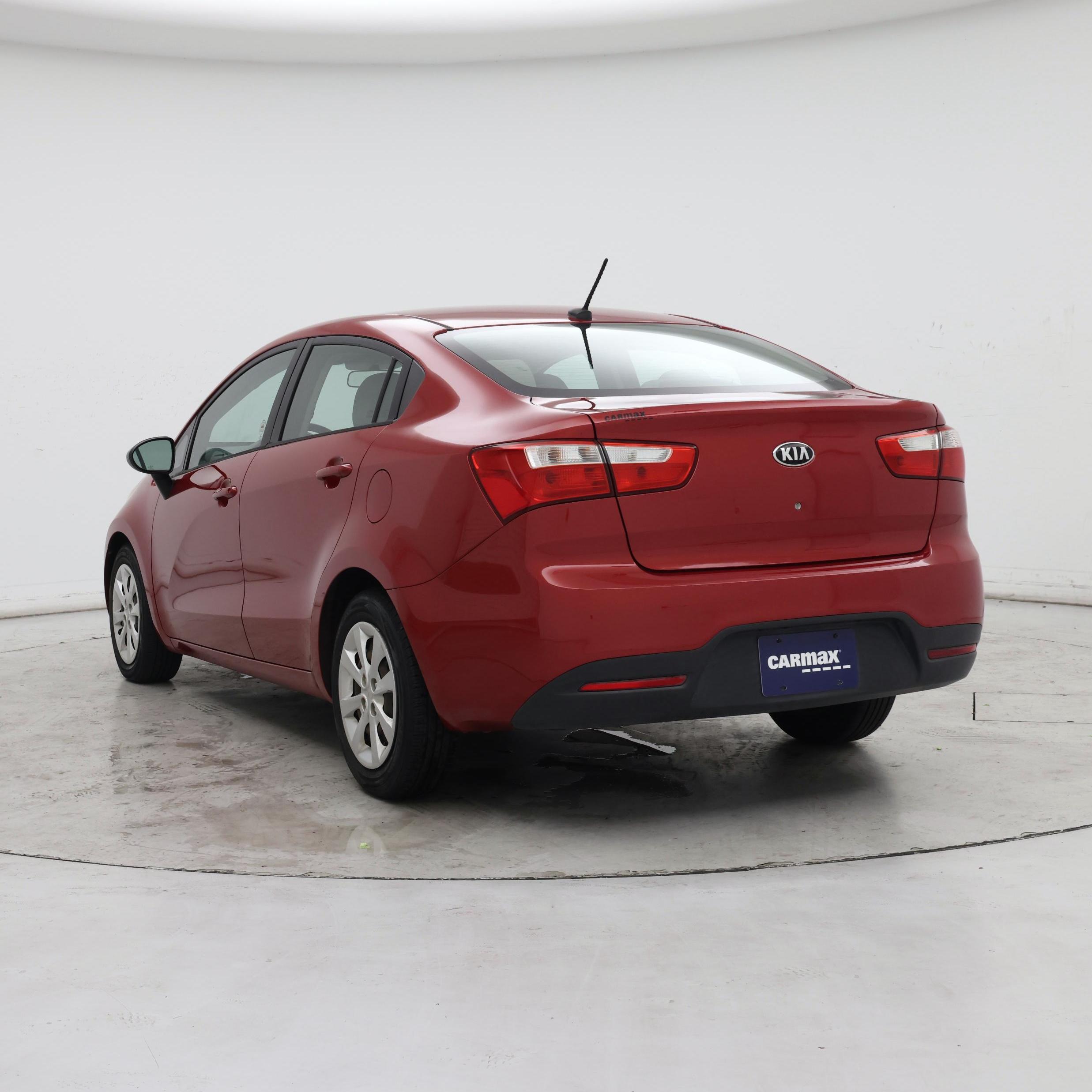 Thumbnail: 2015 Kia Rio - 2
