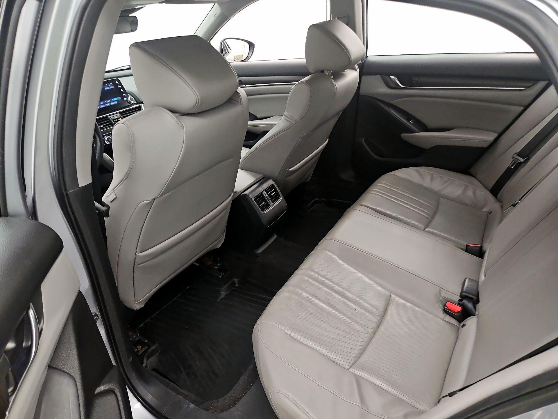 Thumbnail: 2018 Honda Accord - 19