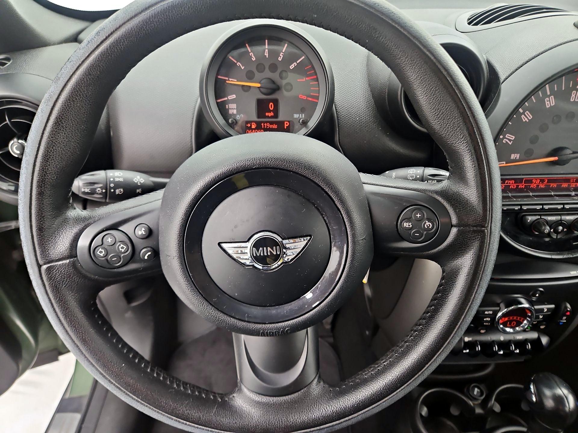 Thumbnail: 2016 MINI Cooper Countryman - 10