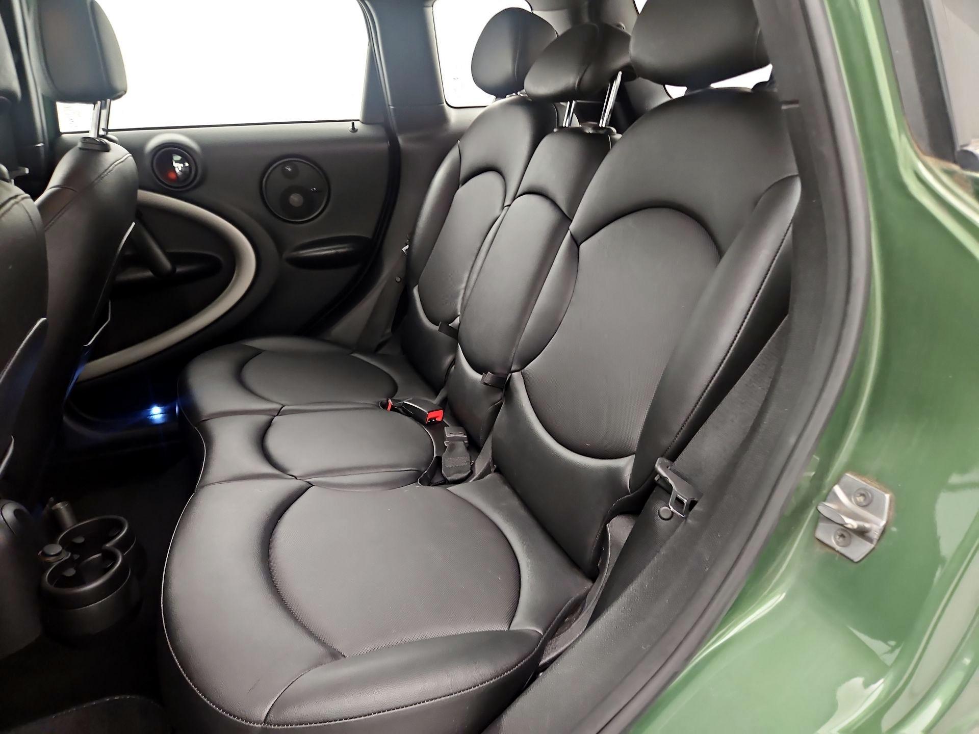 Thumbnail: 2016 MINI Cooper Countryman - 17