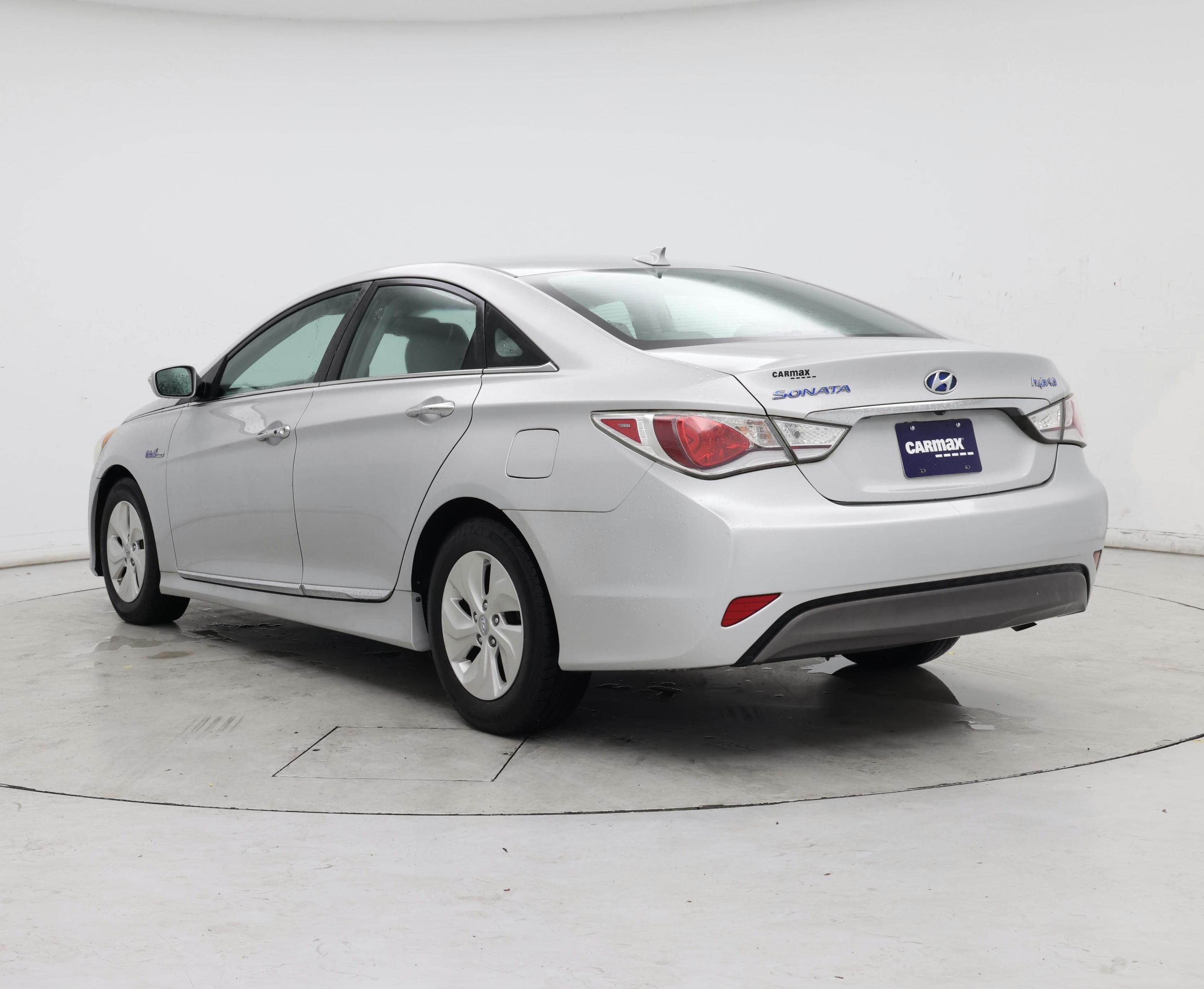 Thumbnail: 2015 Hyundai Sonata - 2