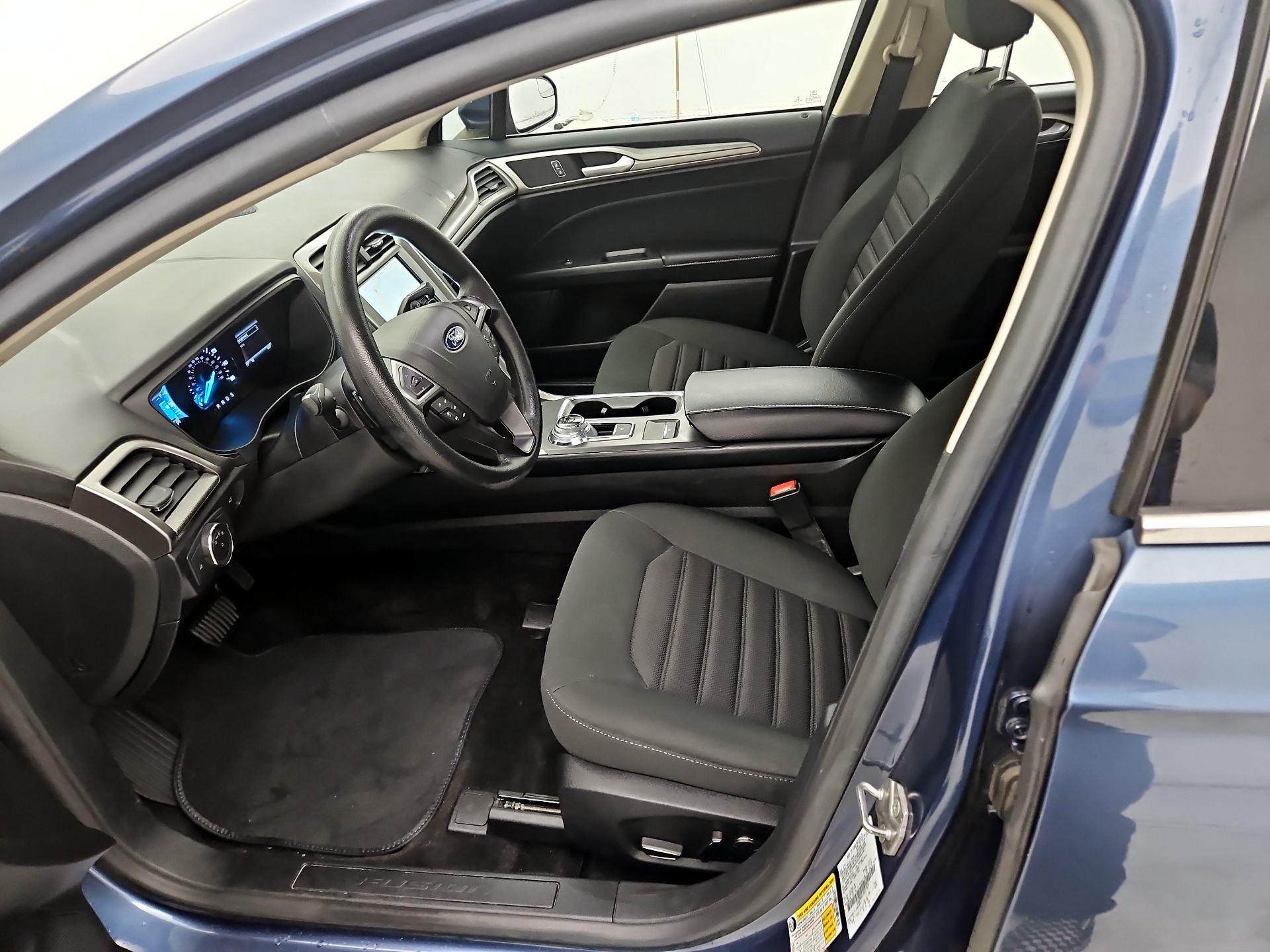 Thumbnail: 2018 Ford Fusion - 11