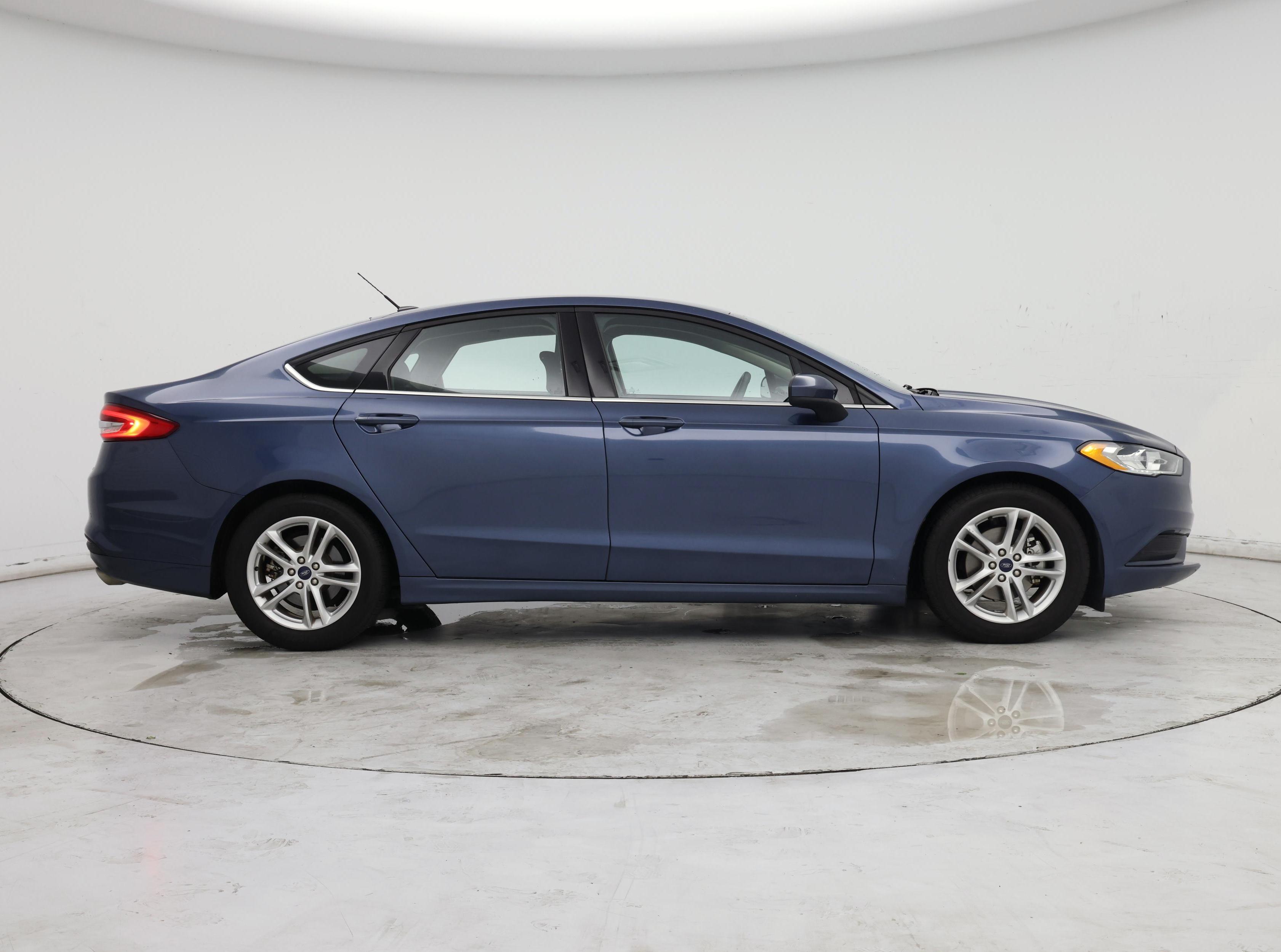 Thumbnail: 2018 Ford Fusion - 7