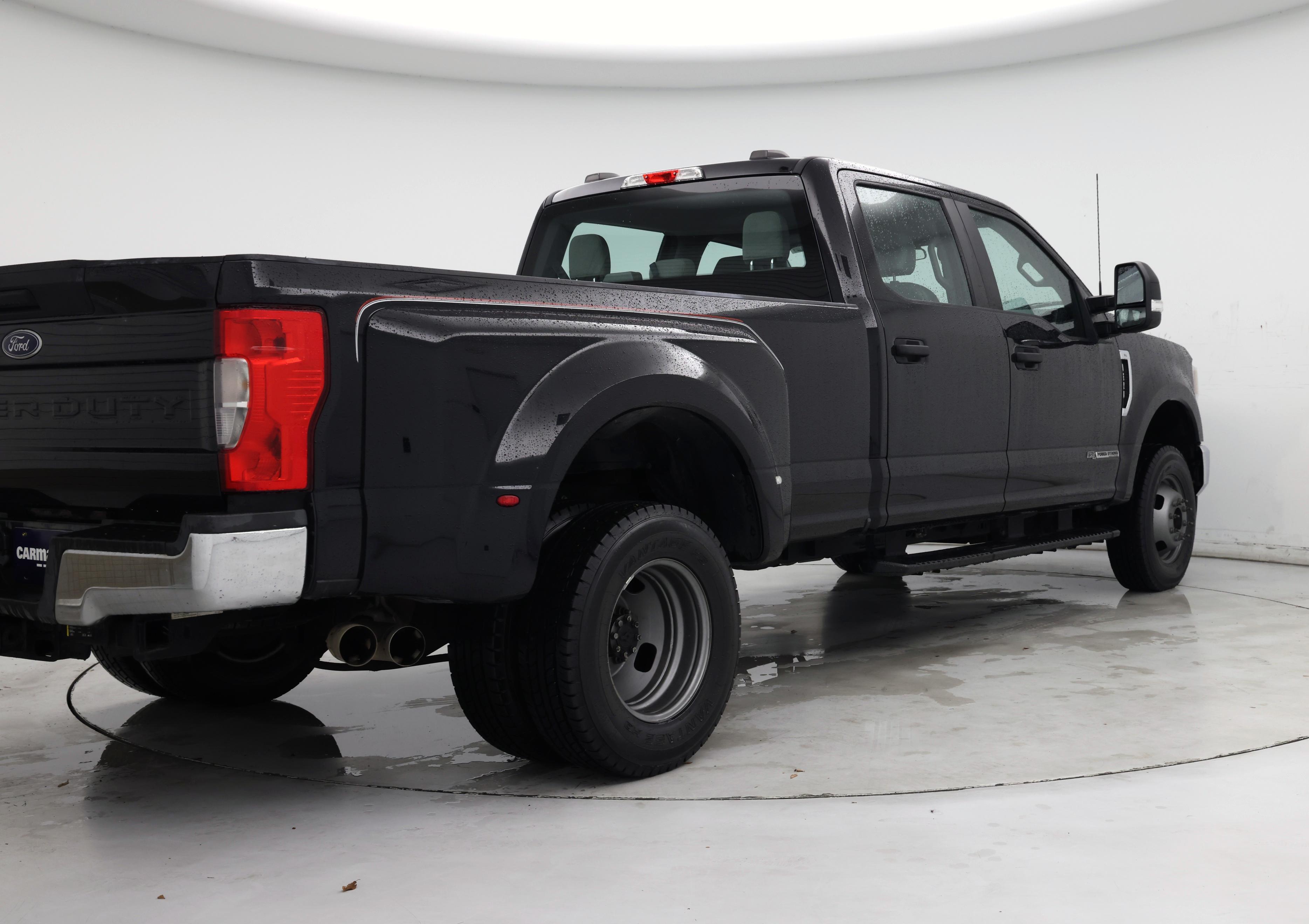 Thumbnail: 2022 Ford F-350 - 8