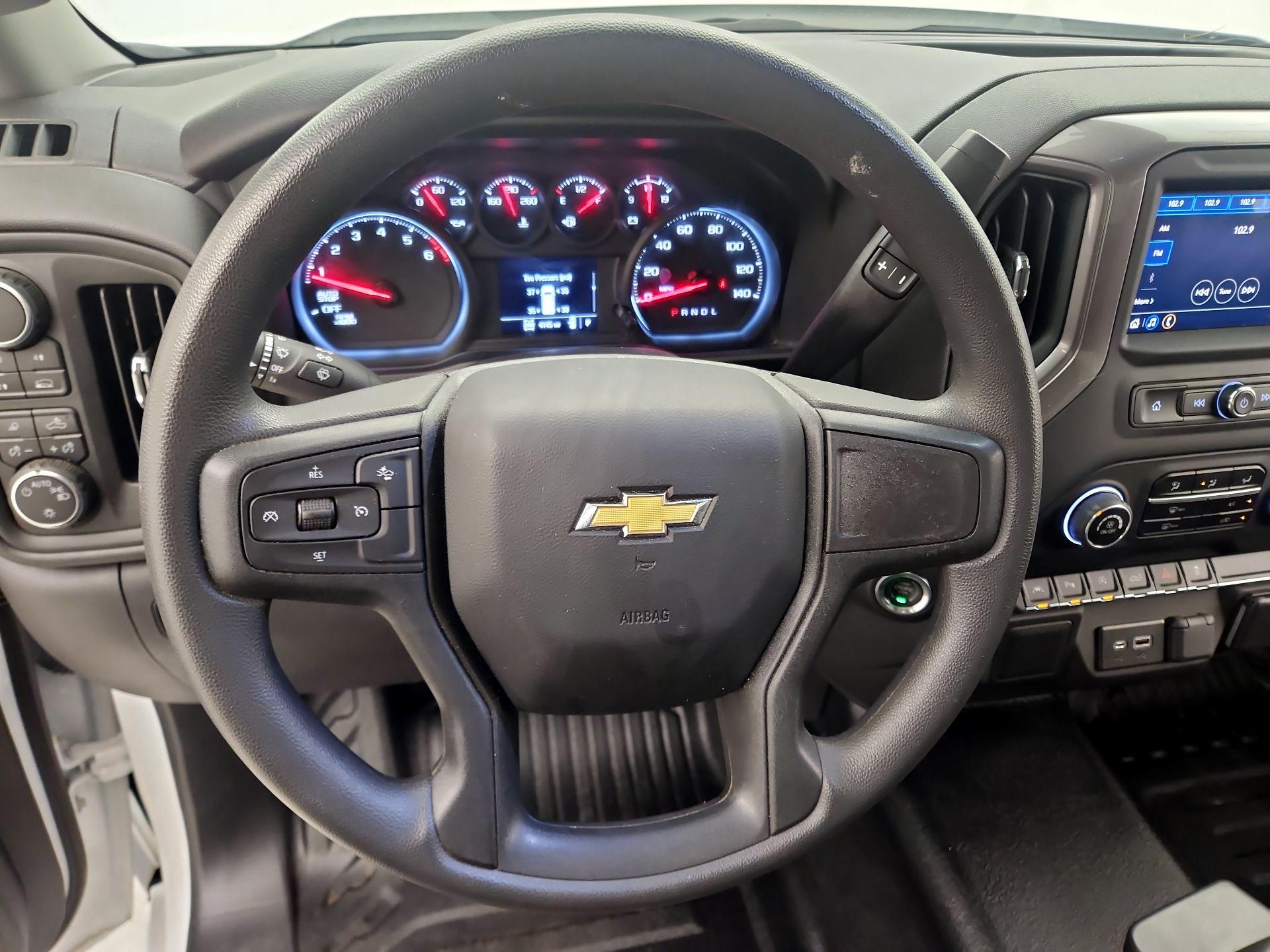 Thumbnail: 2023 Chevrolet Silverado 1500 - 10