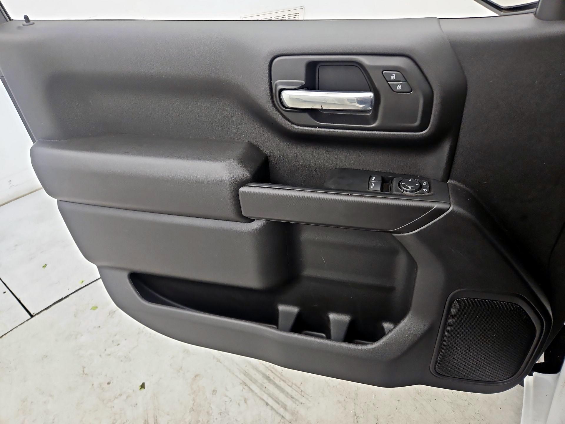Thumbnail: 2023 Chevrolet Silverado 1500 - 12