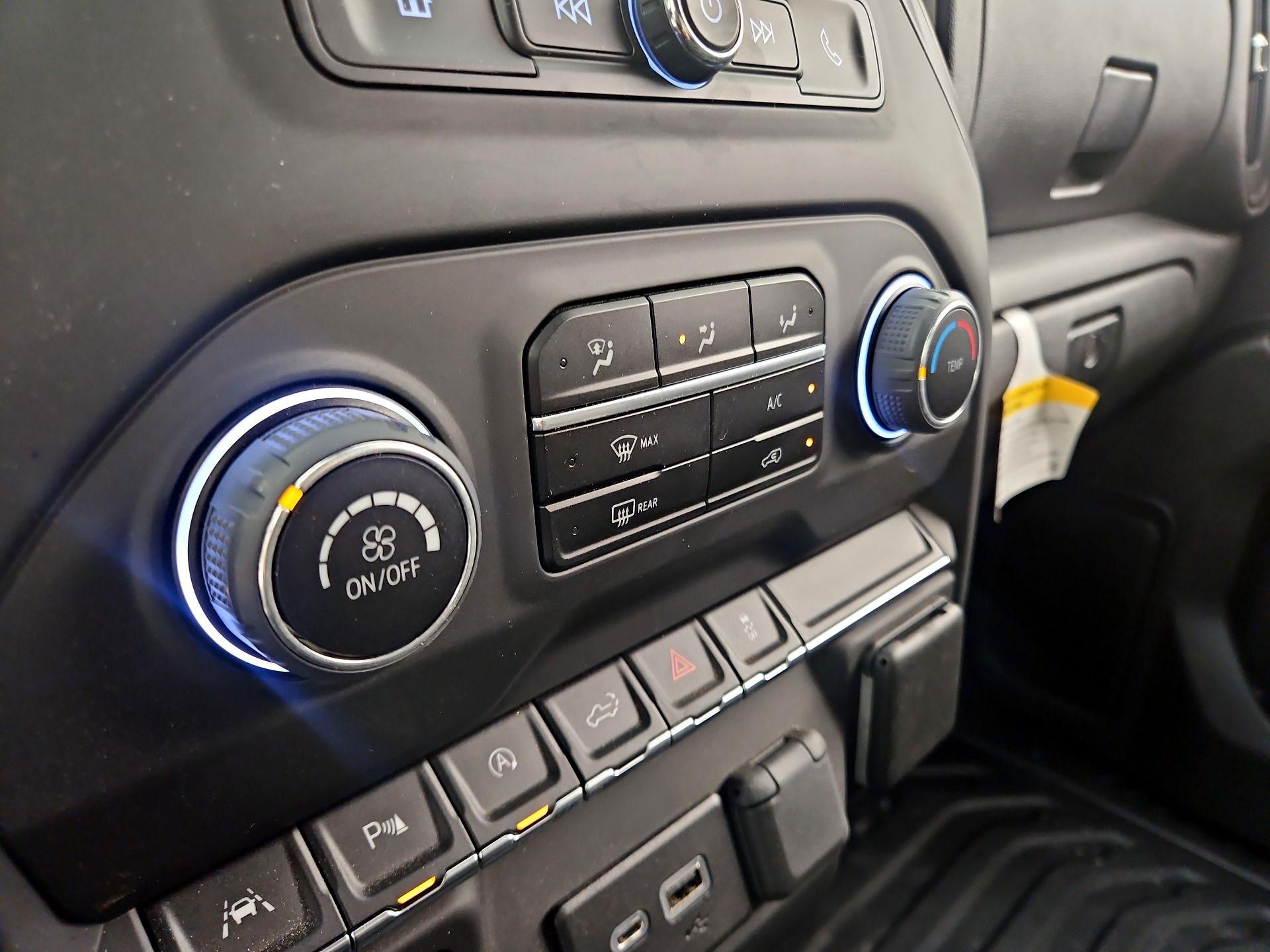 Thumbnail: 2023 Chevrolet Silverado 1500 - 16