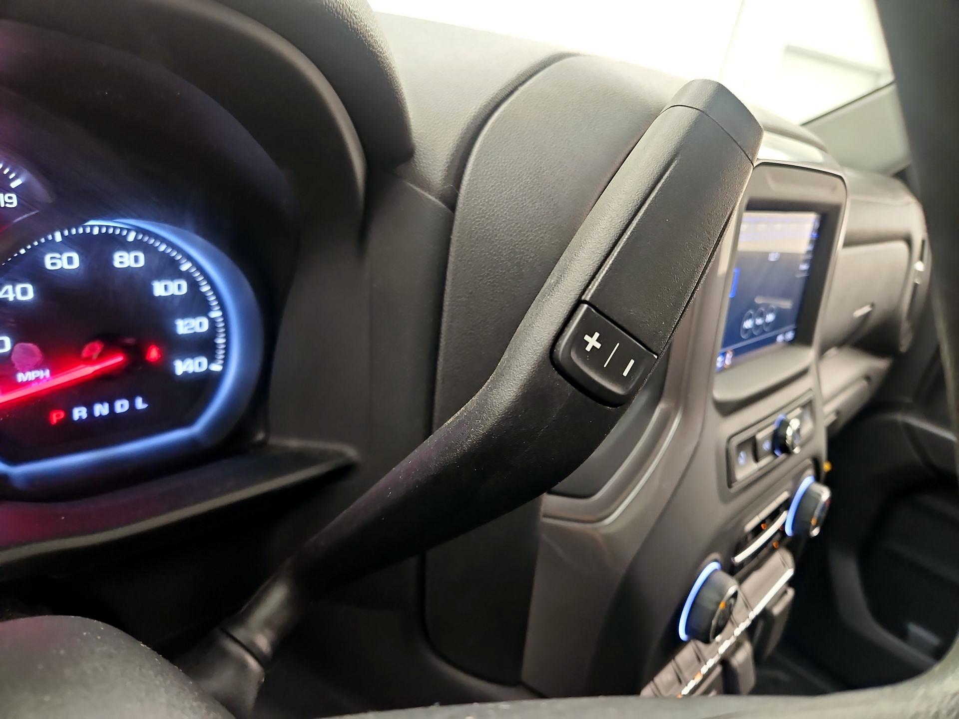 Thumbnail: 2023 Chevrolet Silverado 1500 - 17