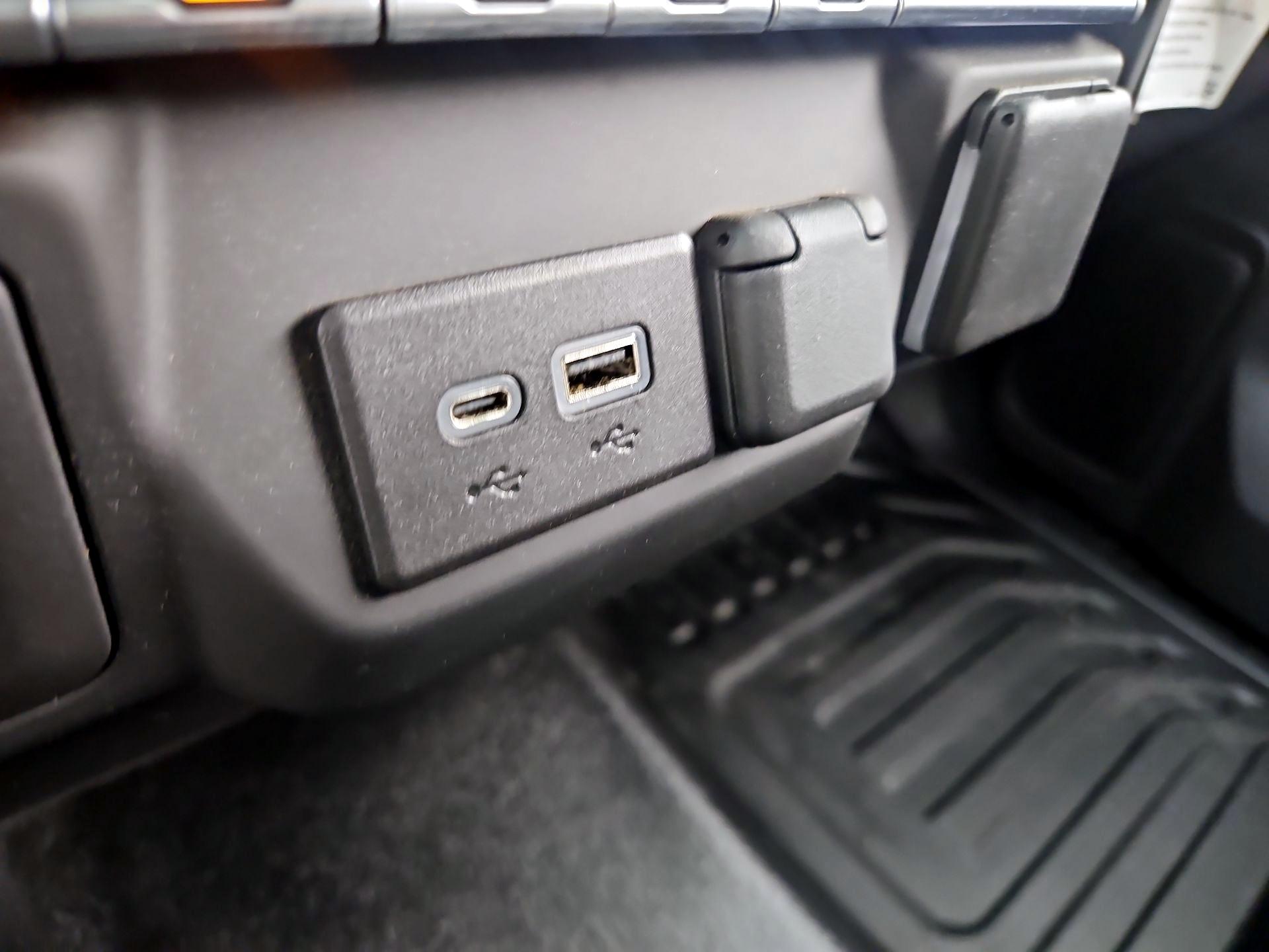Thumbnail: 2023 Chevrolet Silverado 1500 - 18