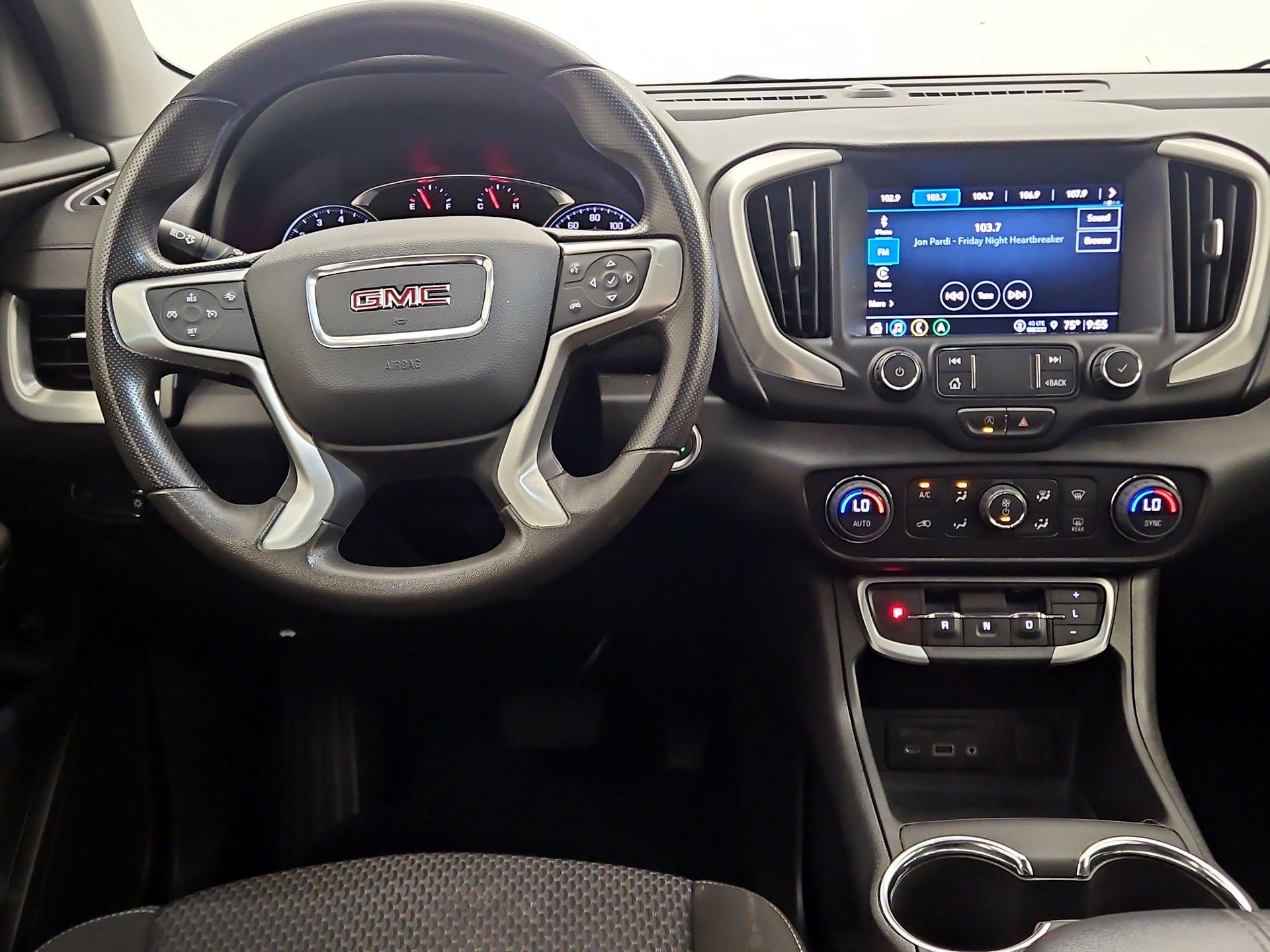 Thumbnail: 2022 GMC Terrain - 10