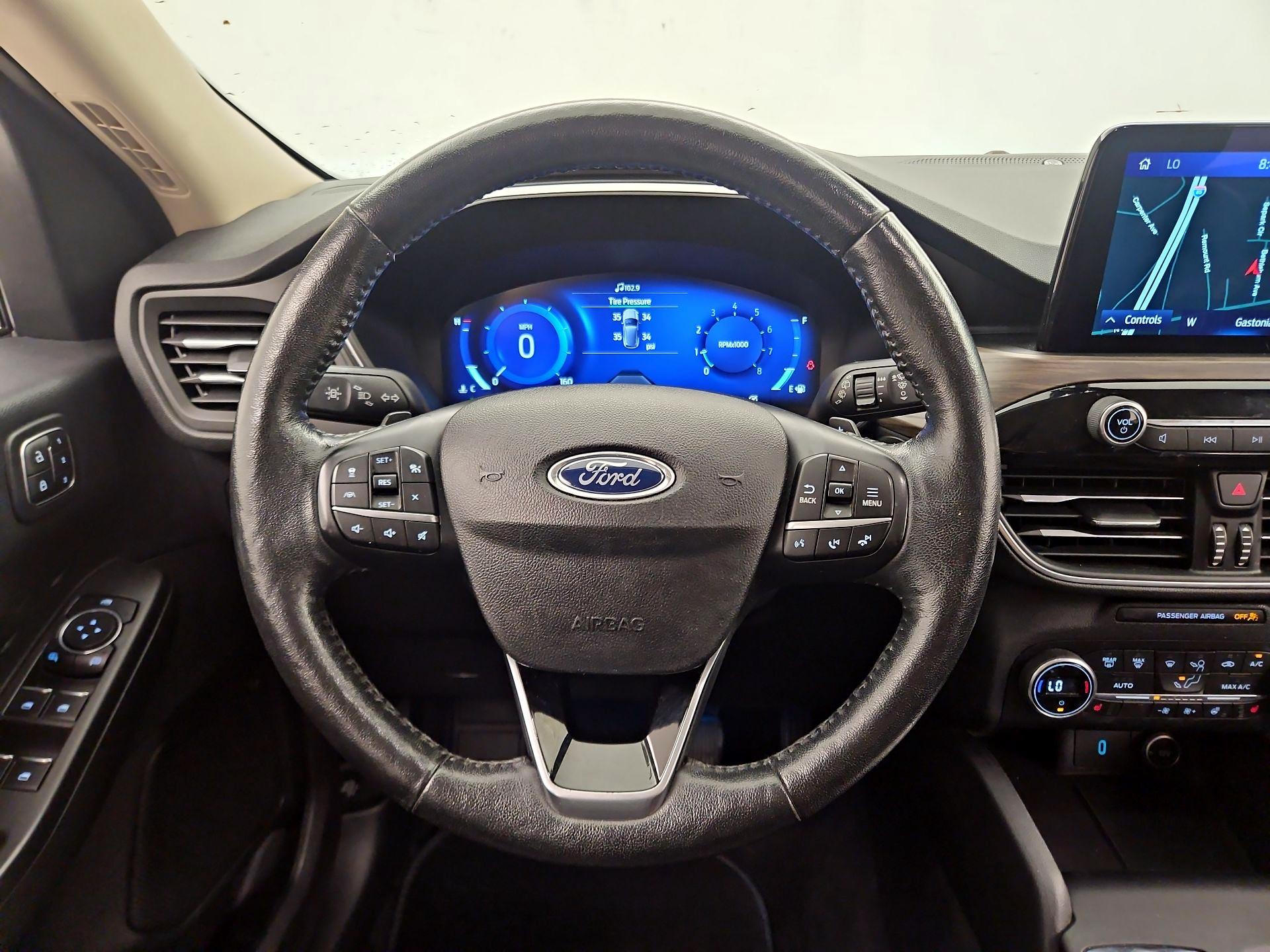Thumbnail: 2020 Ford Escape - 10