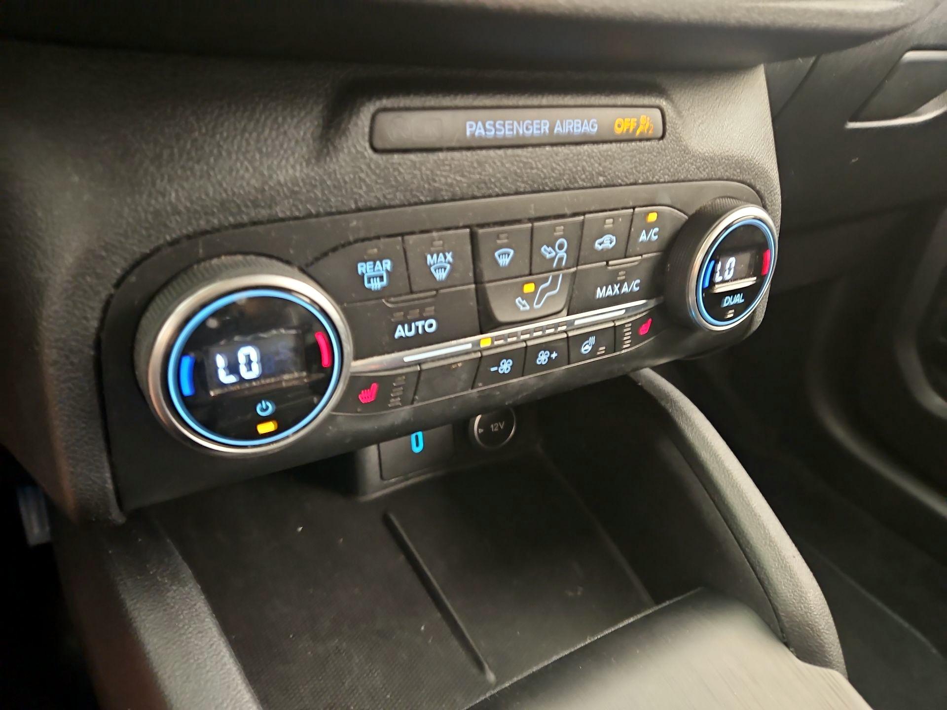 Thumbnail: 2020 Ford Escape - 17