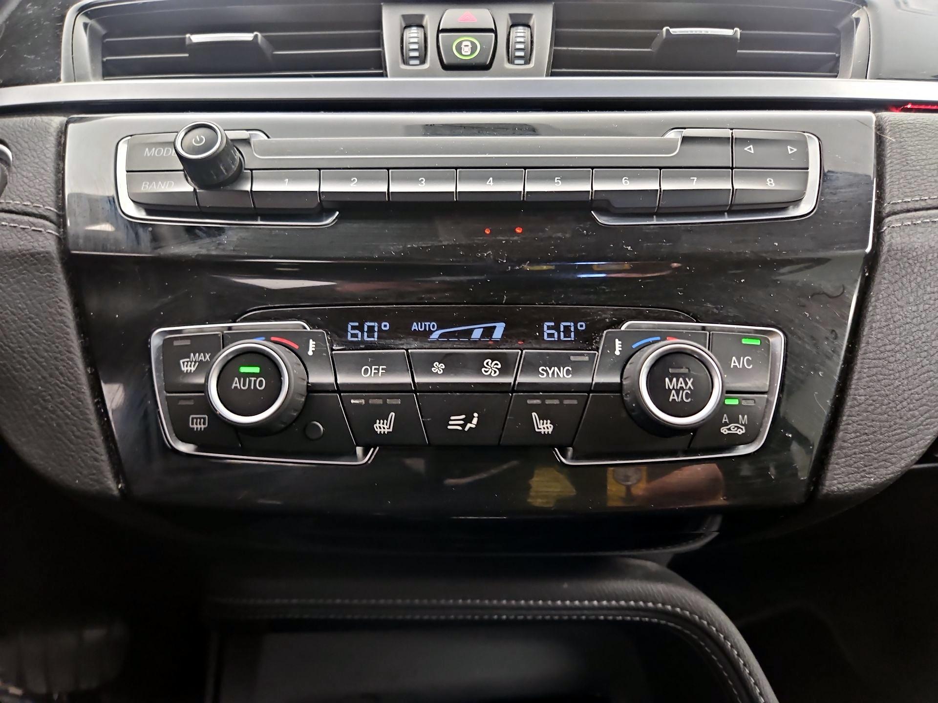 Thumbnail: 2021 BMW X1 - 17