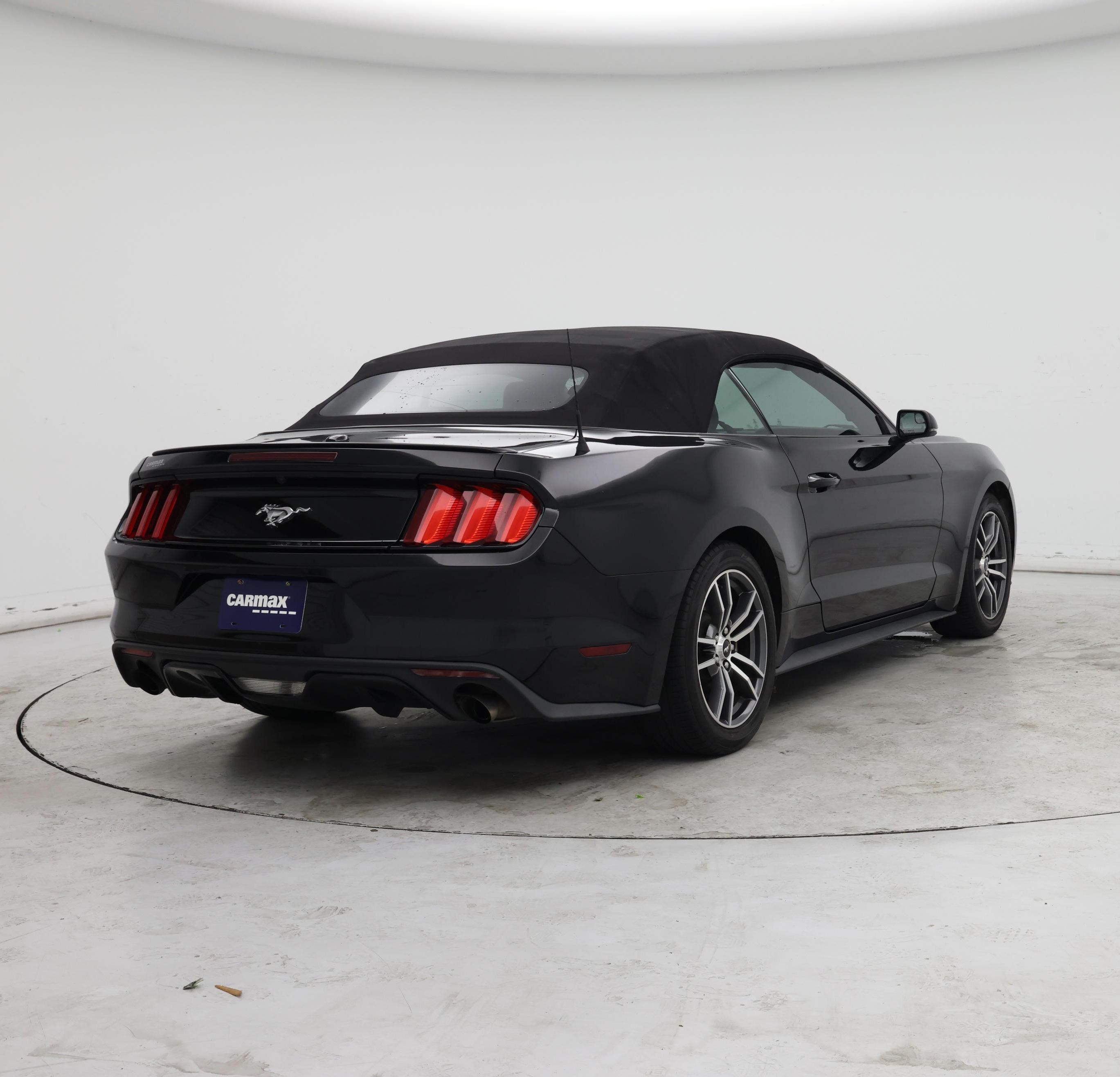 Thumbnail: 2015 Ford Mustang - 8