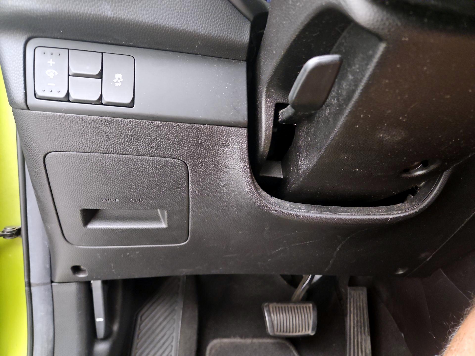 Thumbnail: 2014 Kia Soul - 13