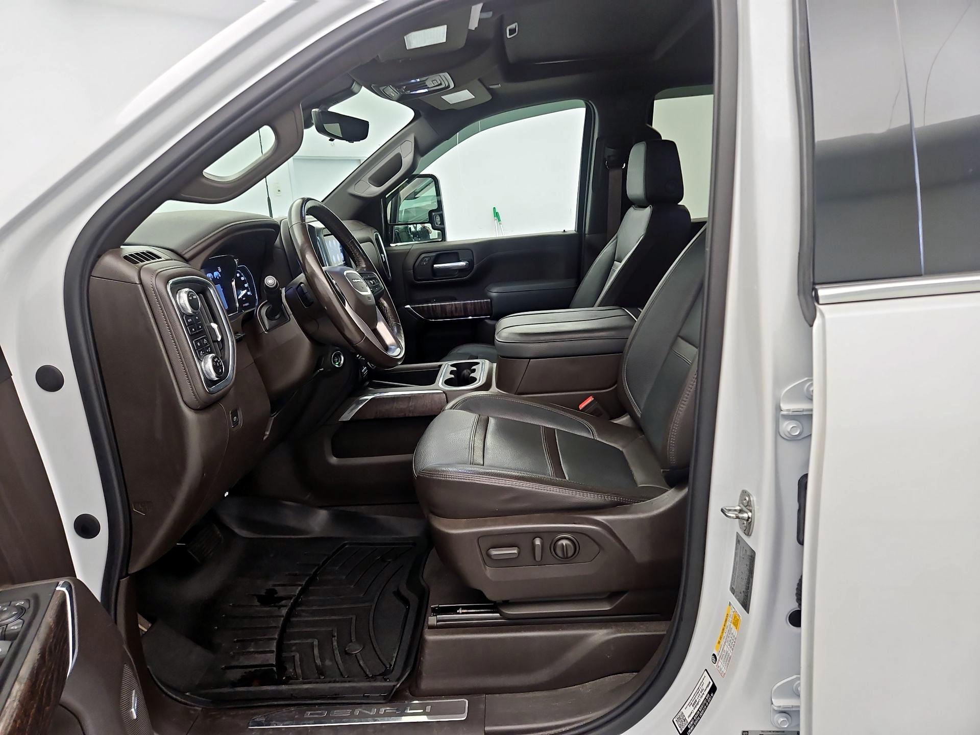 Thumbnail: 2023 GMC Sierra 3500 - 11