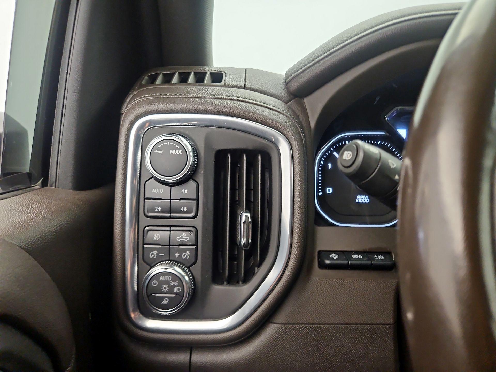 Thumbnail: 2023 GMC Sierra 3500 - 13