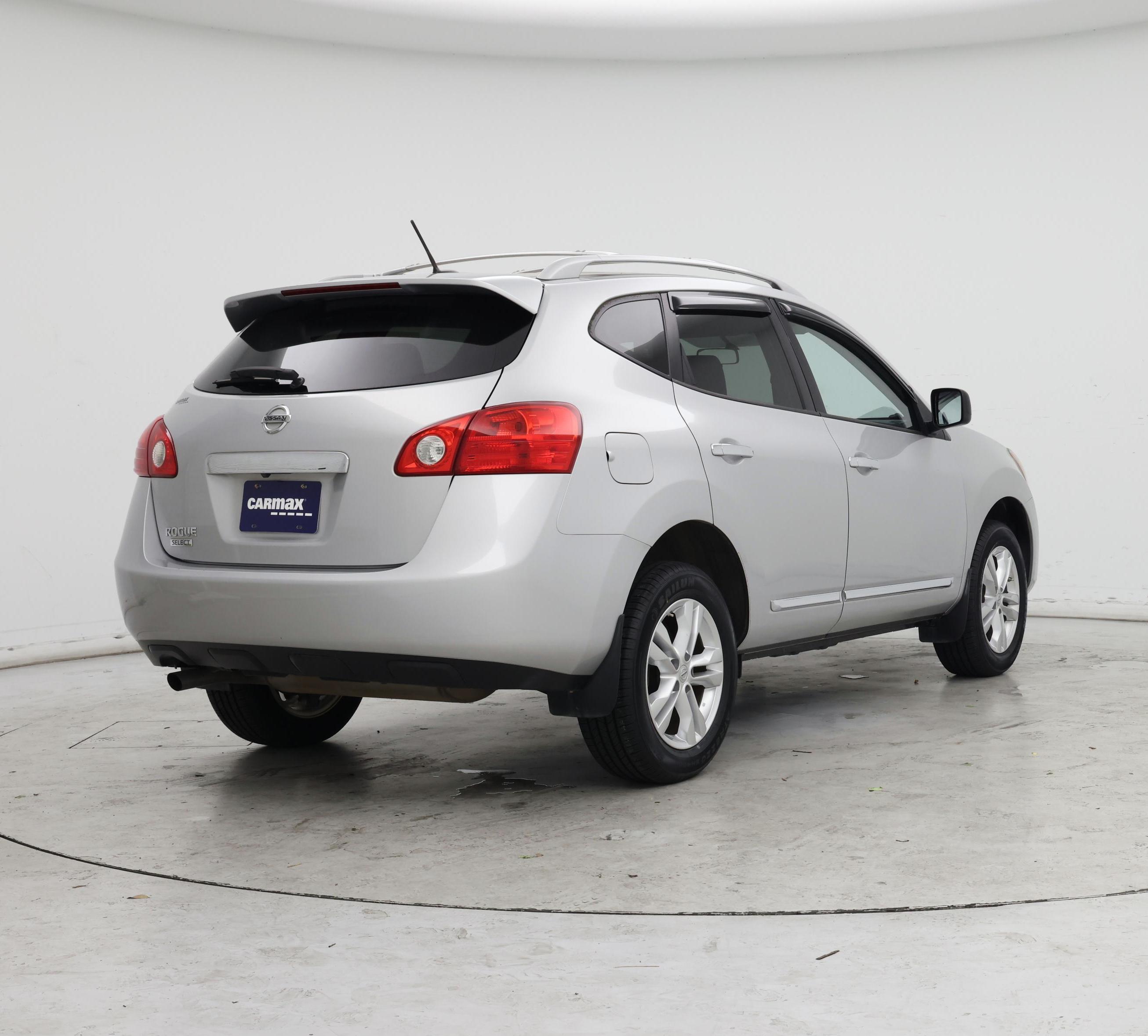 Thumbnail: 2015 Nissan Rogue - 8