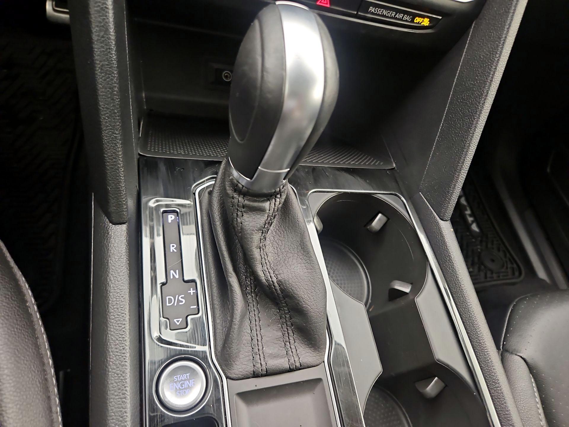 Thumbnail: 2019 Volkswagen Atlas - 17