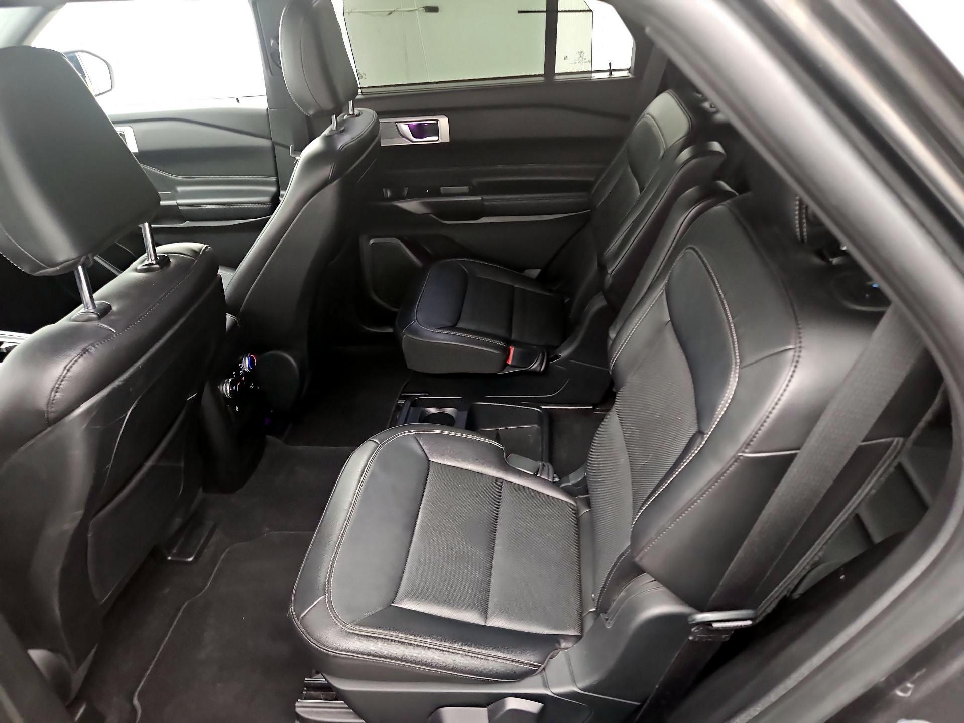 Thumbnail: 2020 Ford Explorer - 20