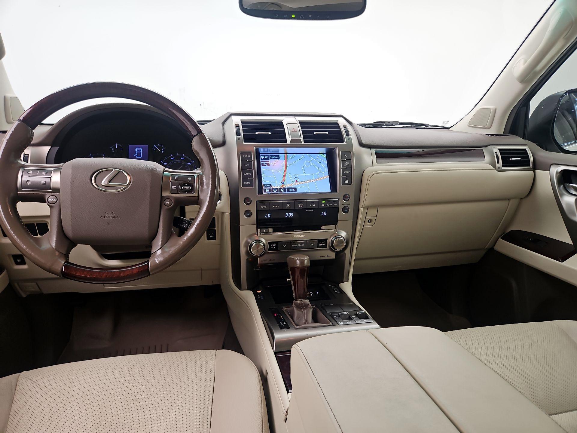 Thumbnail: 2016 Lexus GX - 9