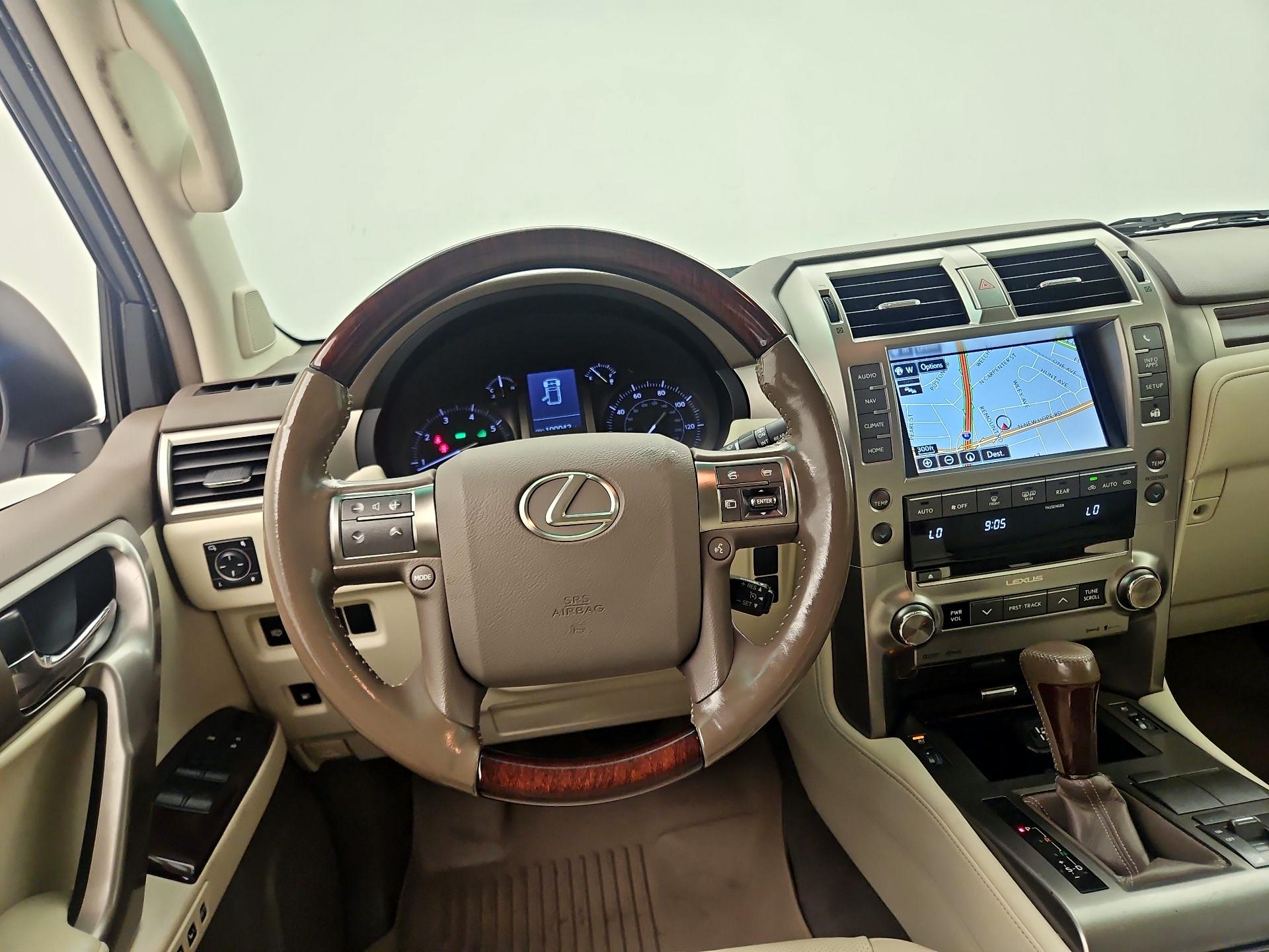 Thumbnail: 2016 Lexus GX - 10