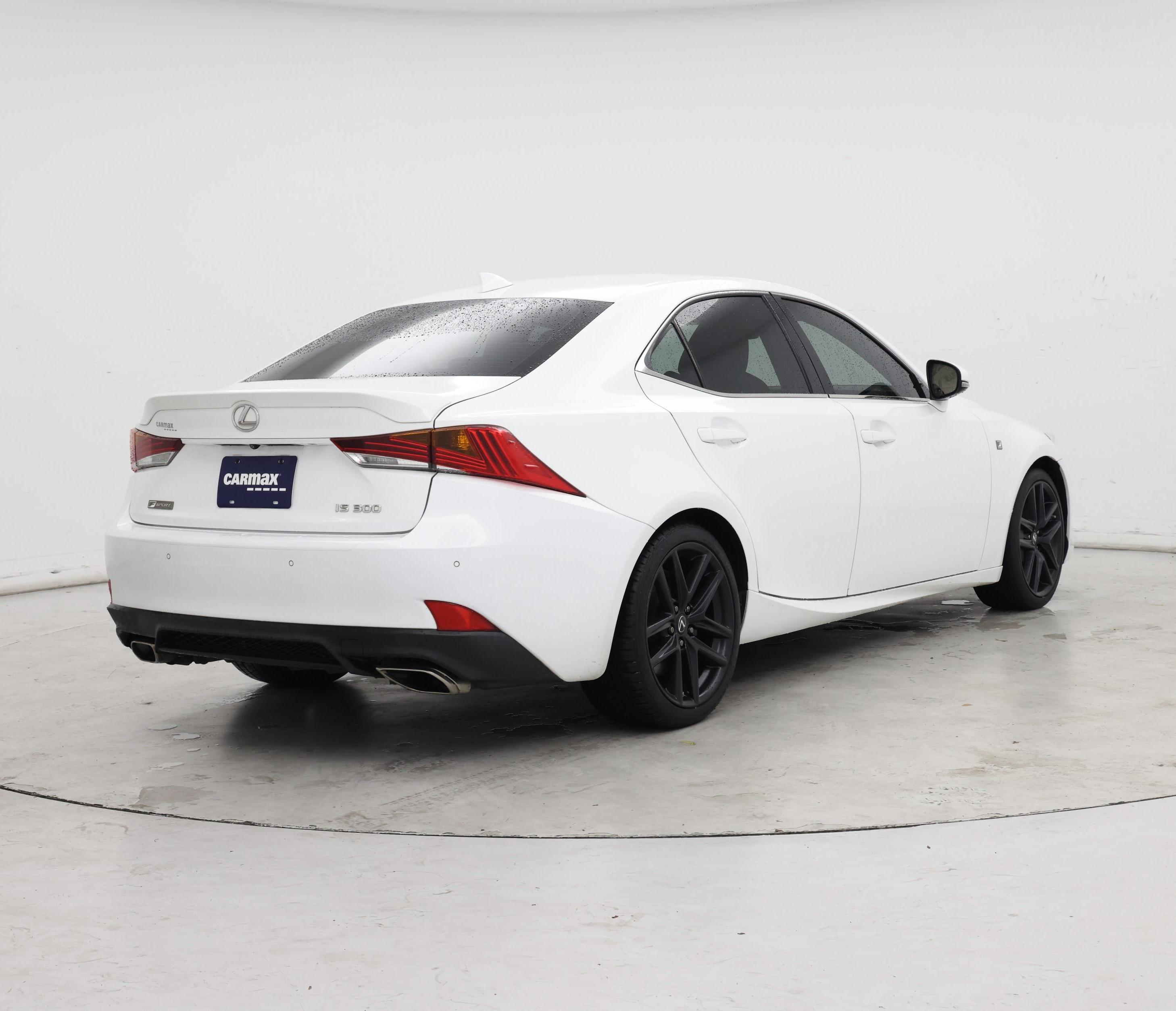 Thumbnail: 2019 Lexus IS - 8