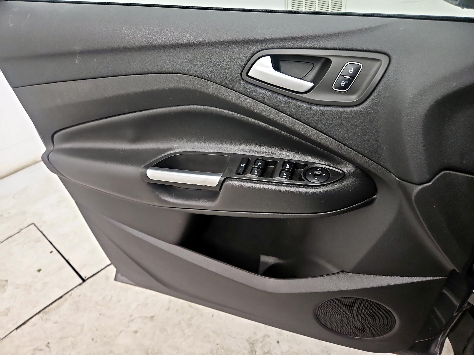Thumbnail: 2018 Ford Escape - 12