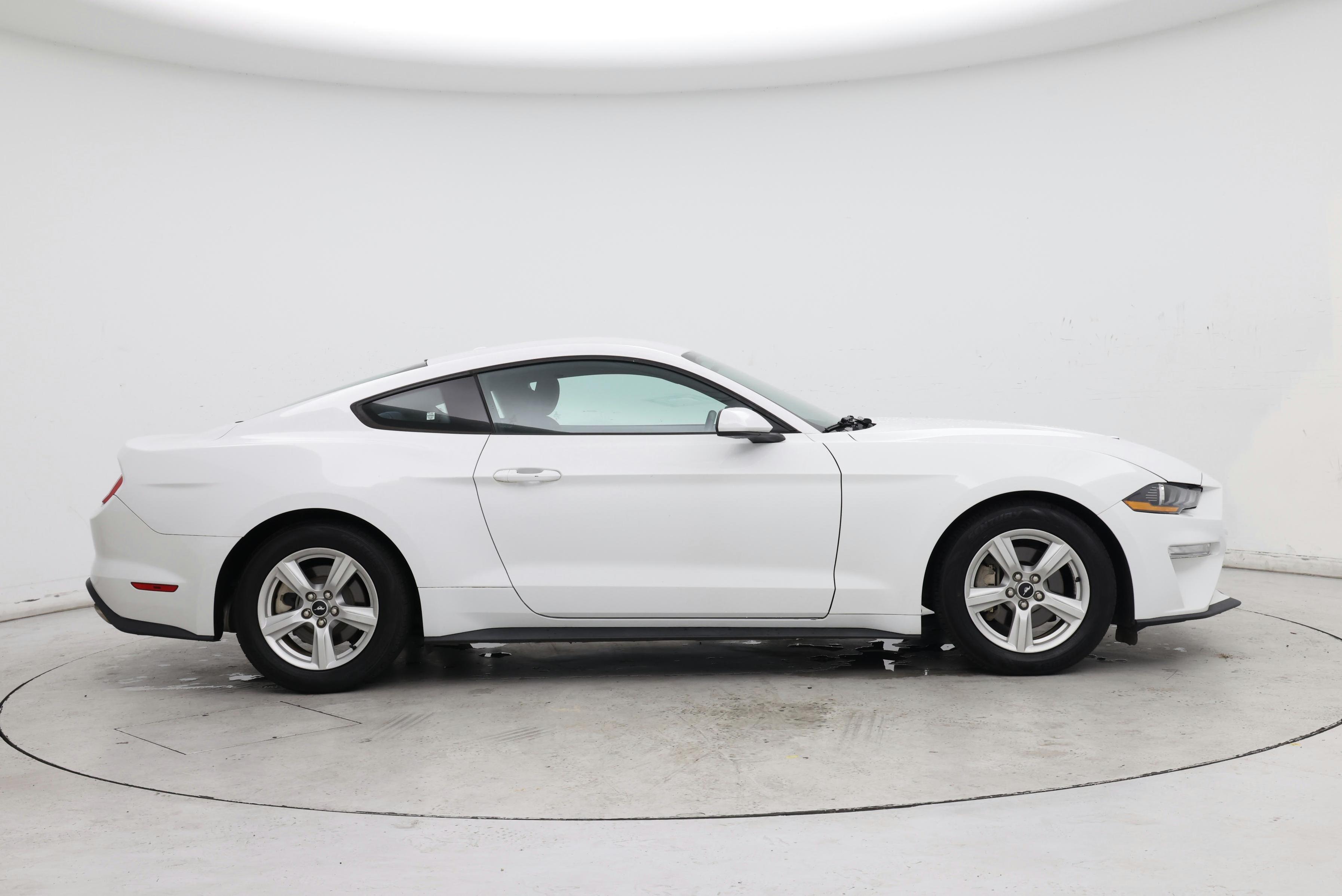Thumbnail: 2019 Ford Mustang - 7