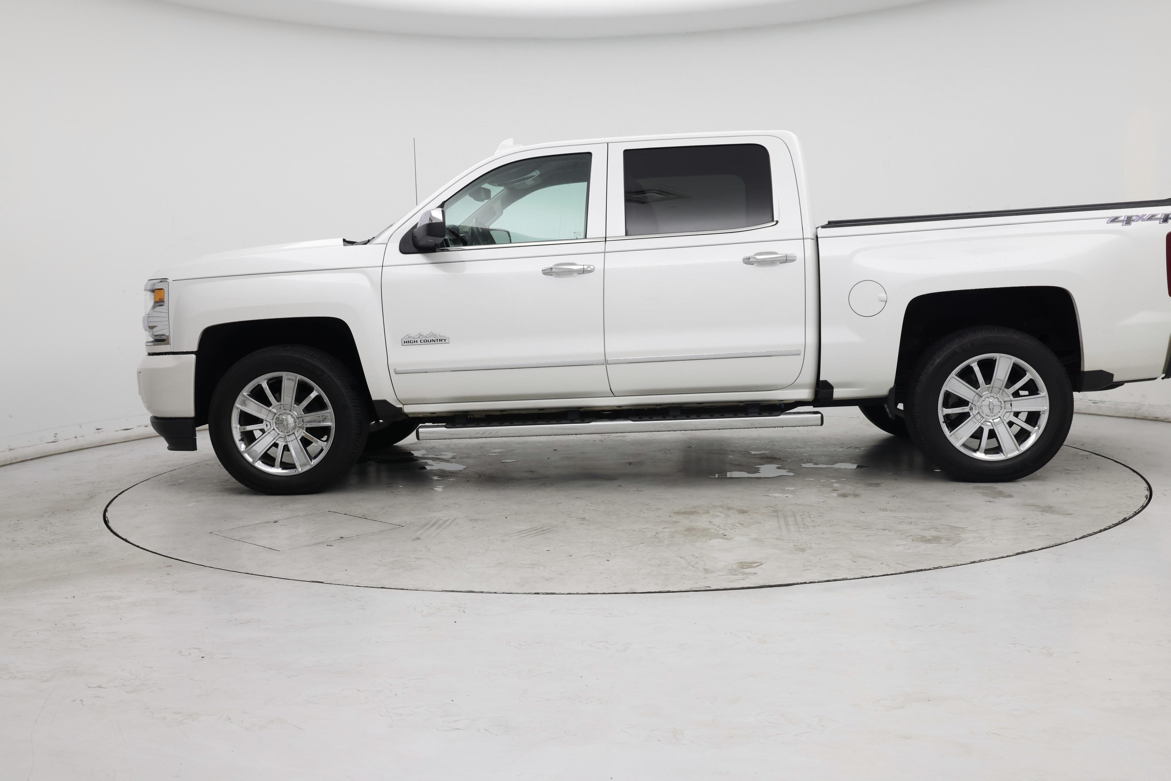Thumbnail: 2017 Chevrolet Silverado 1500 - 3