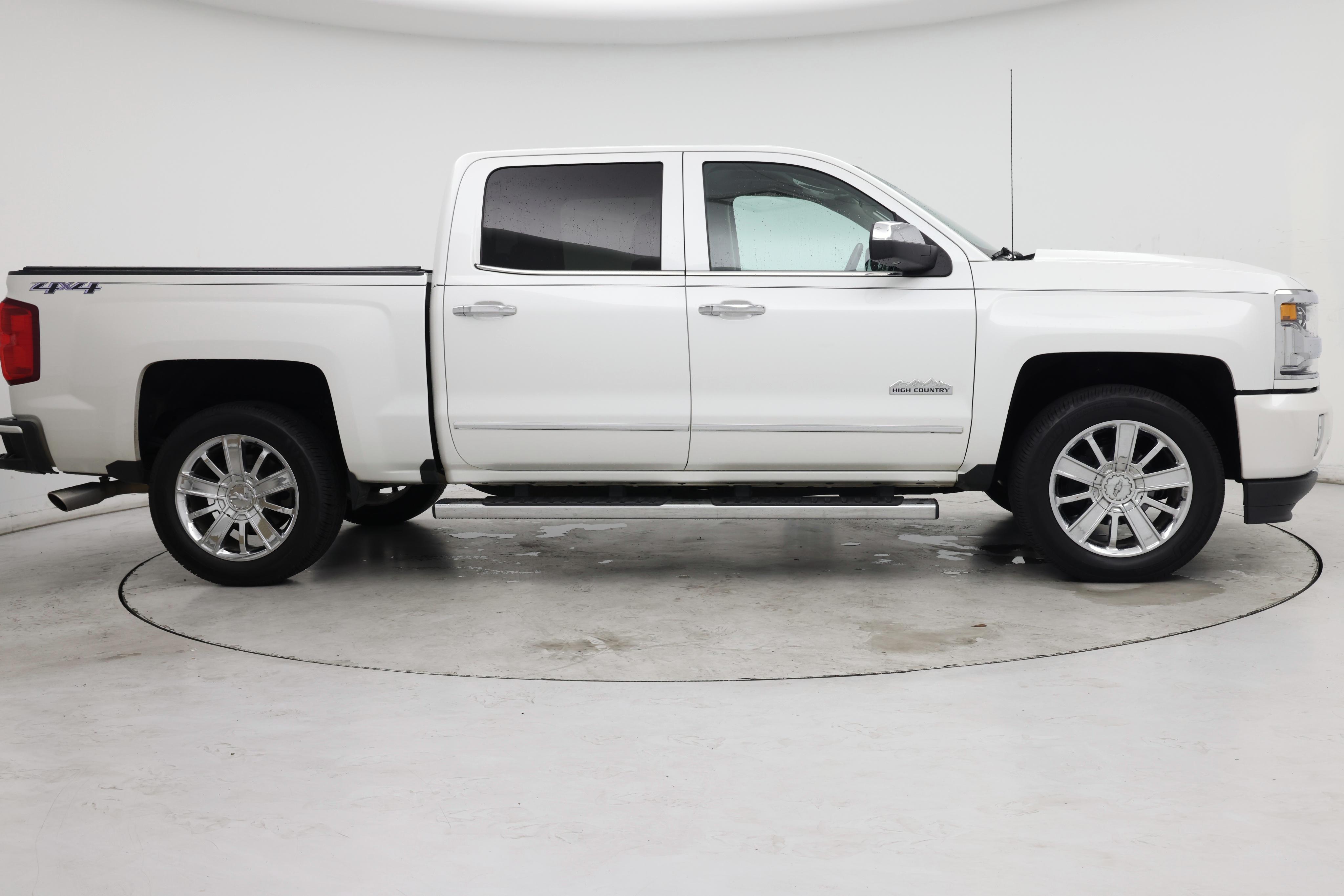 Thumbnail: 2017 Chevrolet Silverado 1500 - 7