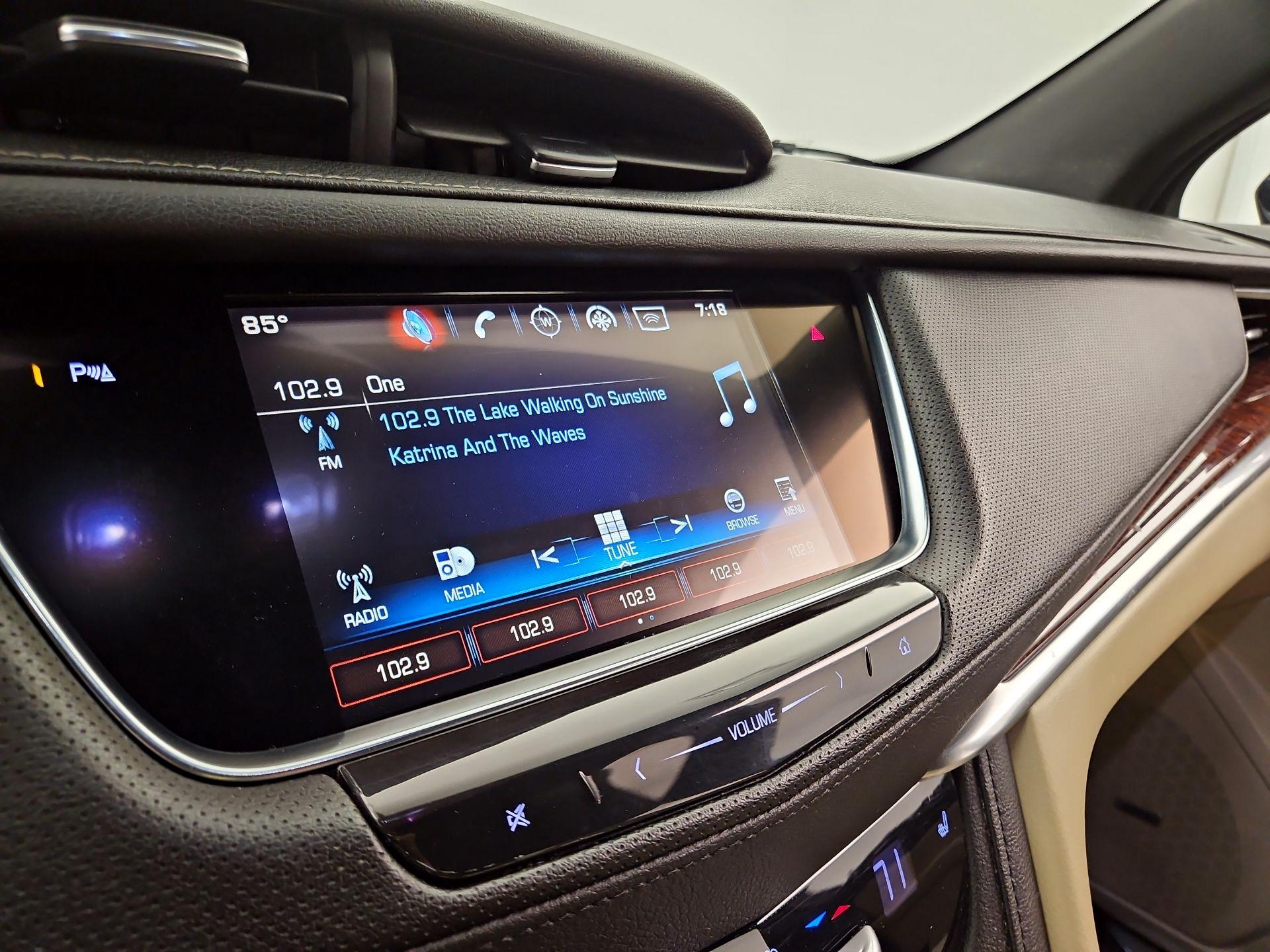 Thumbnail: 2018 Cadillac XT5 - 15