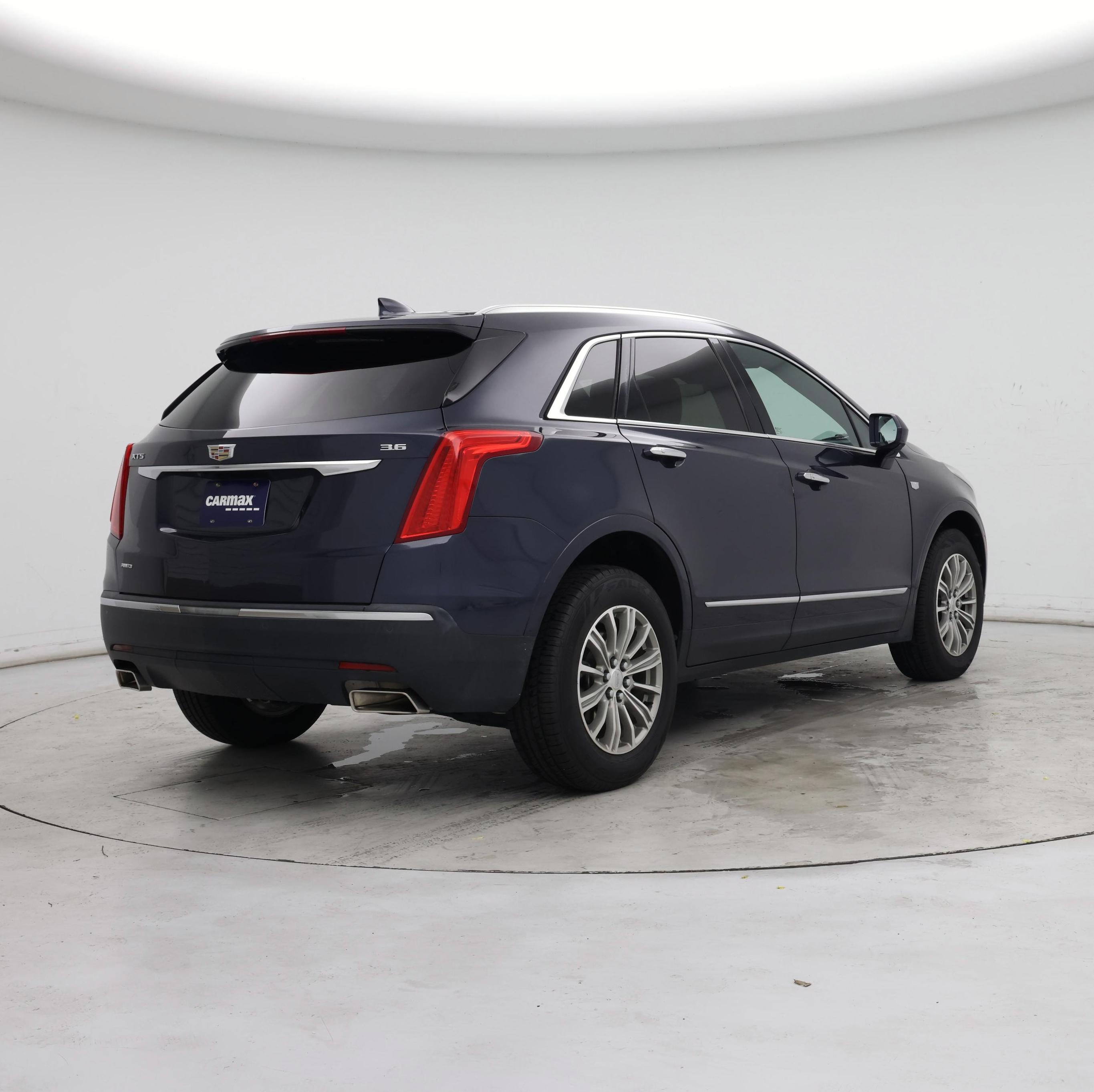 Thumbnail: 2018 Cadillac XT5 - 8