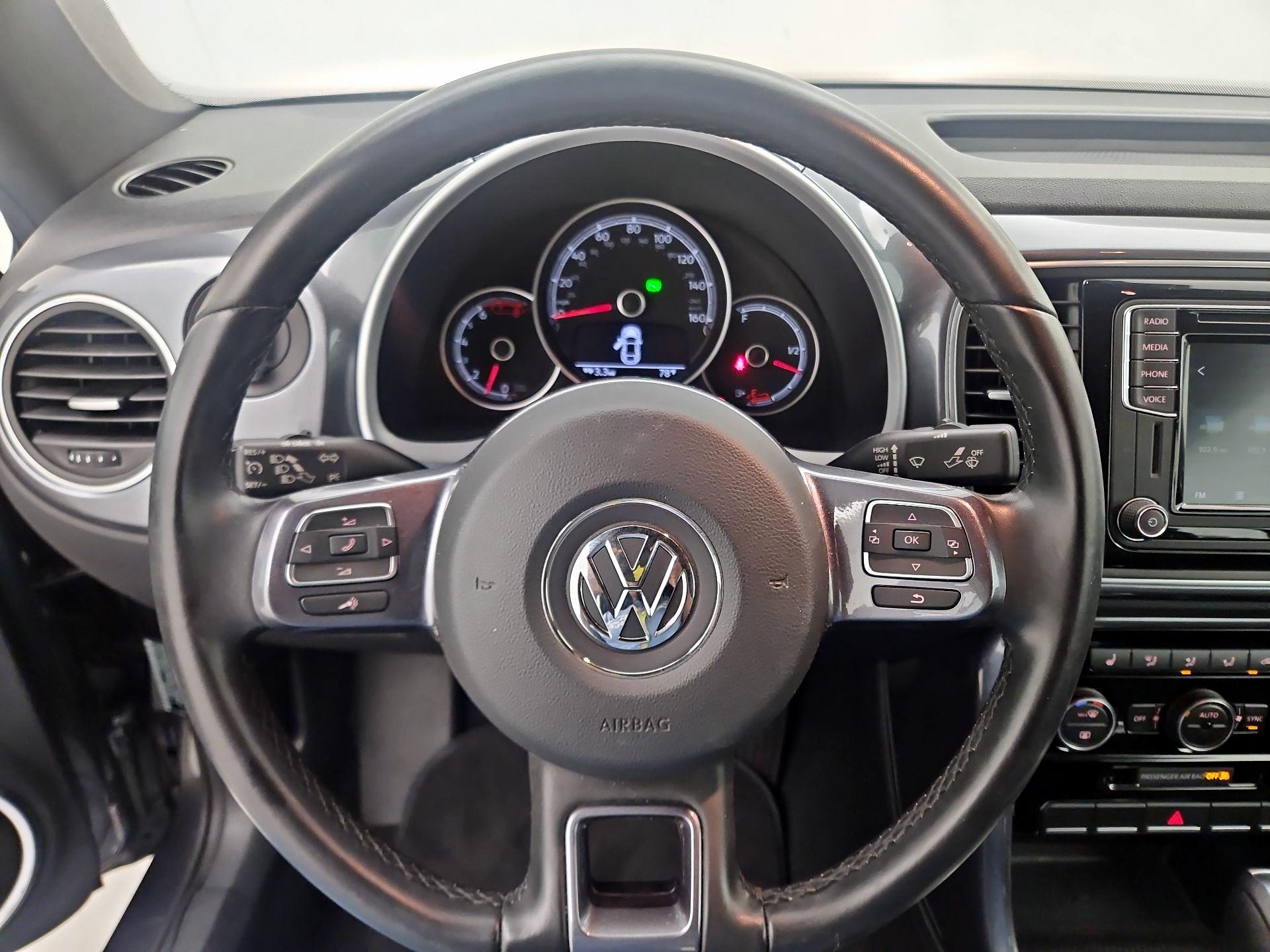 Thumbnail: 2018 Volkswagen Beetle - 10